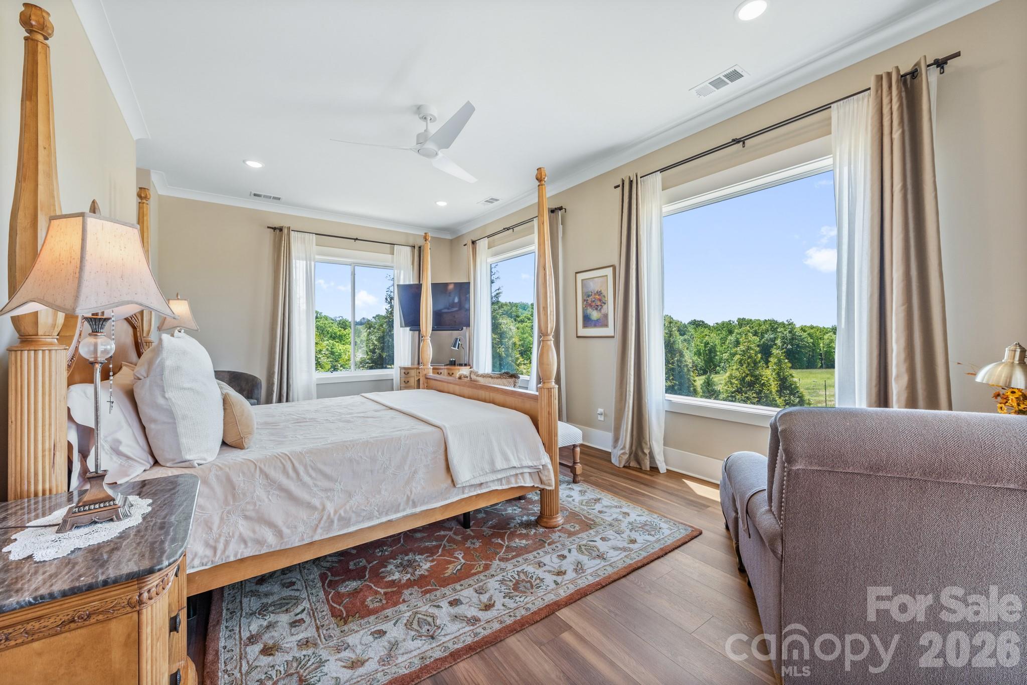 8088 Kays Drive Property Photo 28