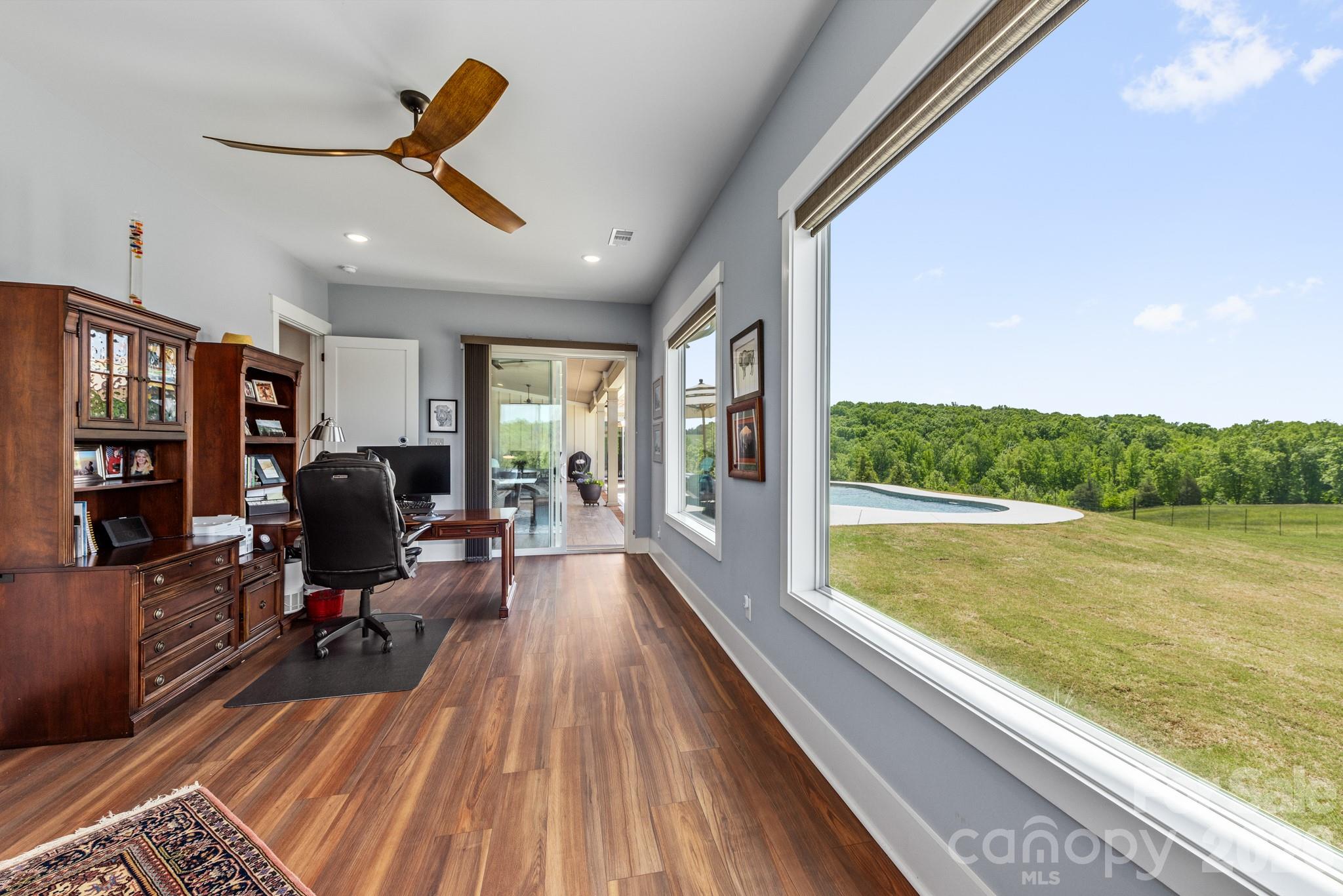 8088 Kays Drive Property Photo 36