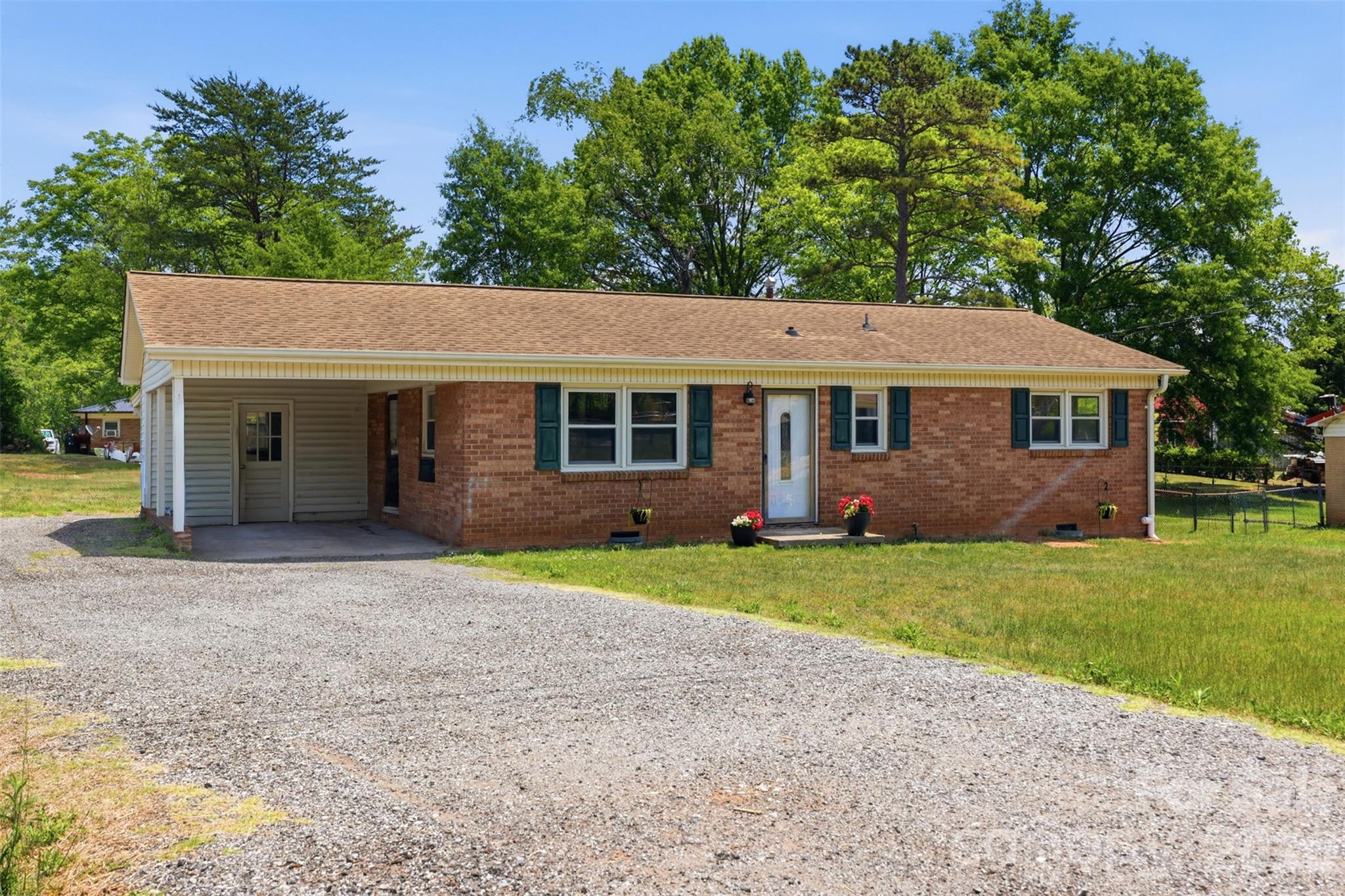 1910 26th Street Property Photo 1
