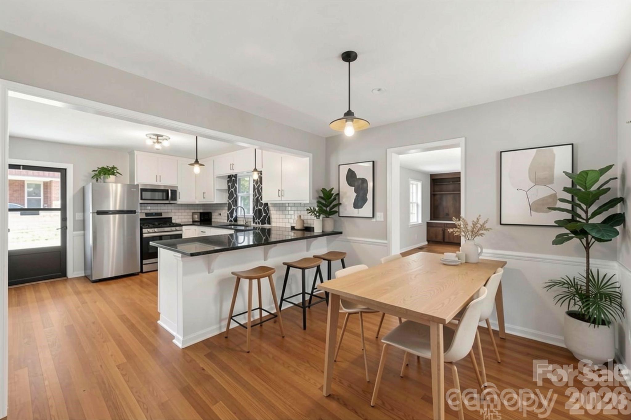 1910 26th Street Property Photo 9