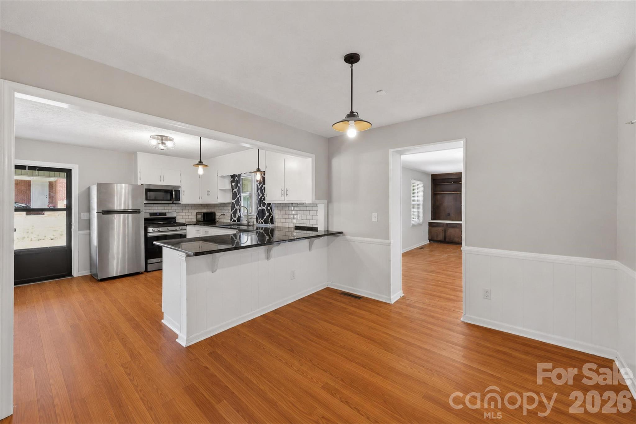1910 26th Street Property Photo 10