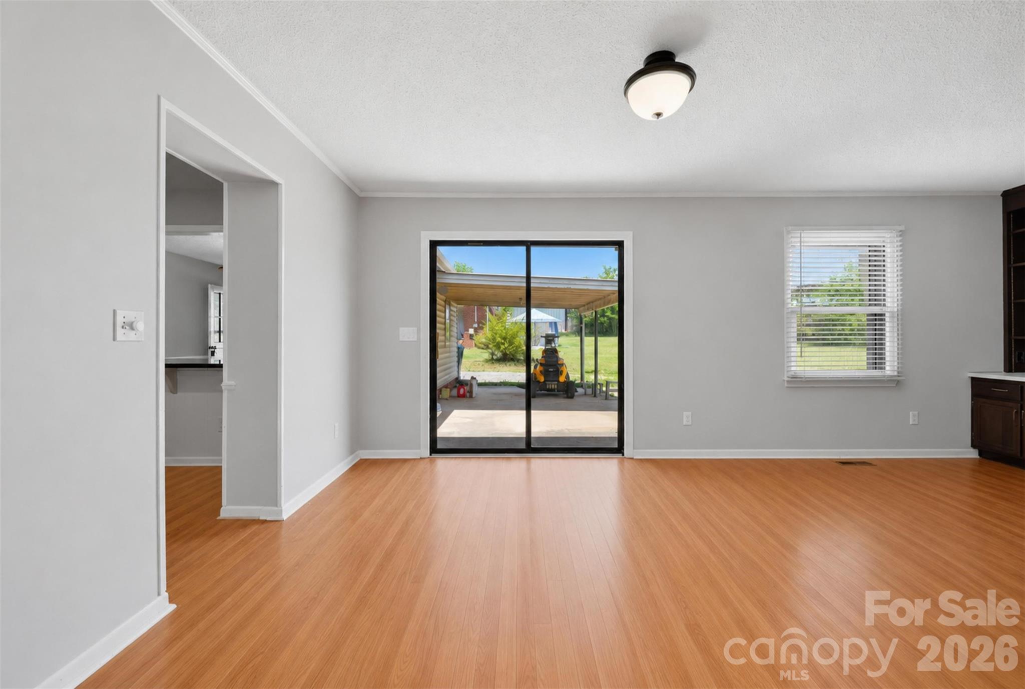 1910 26th Street Property Photo 14