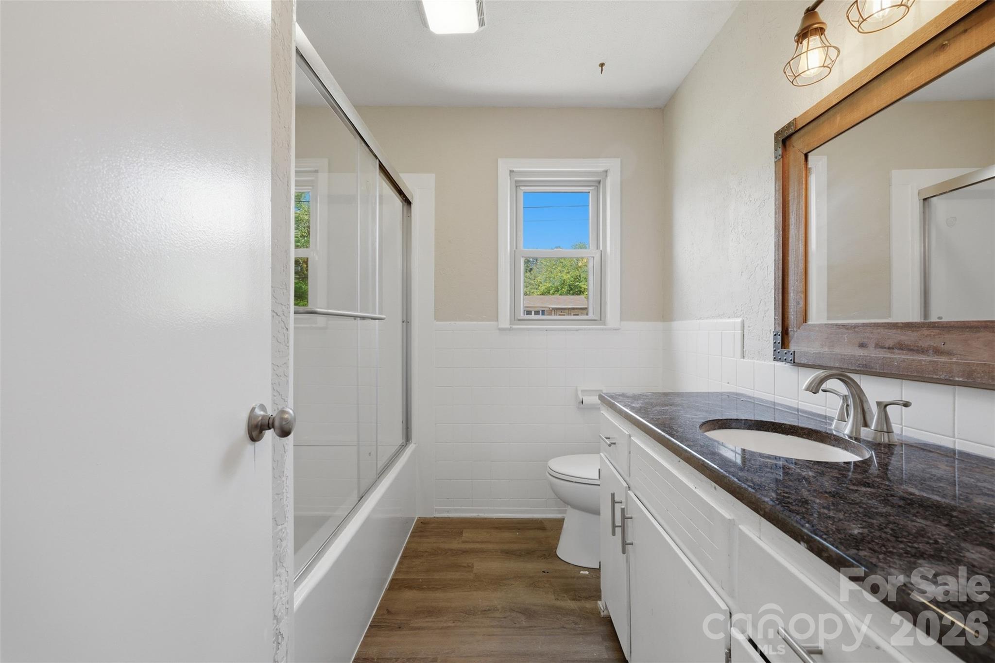 1910 26th Street Property Photo 22