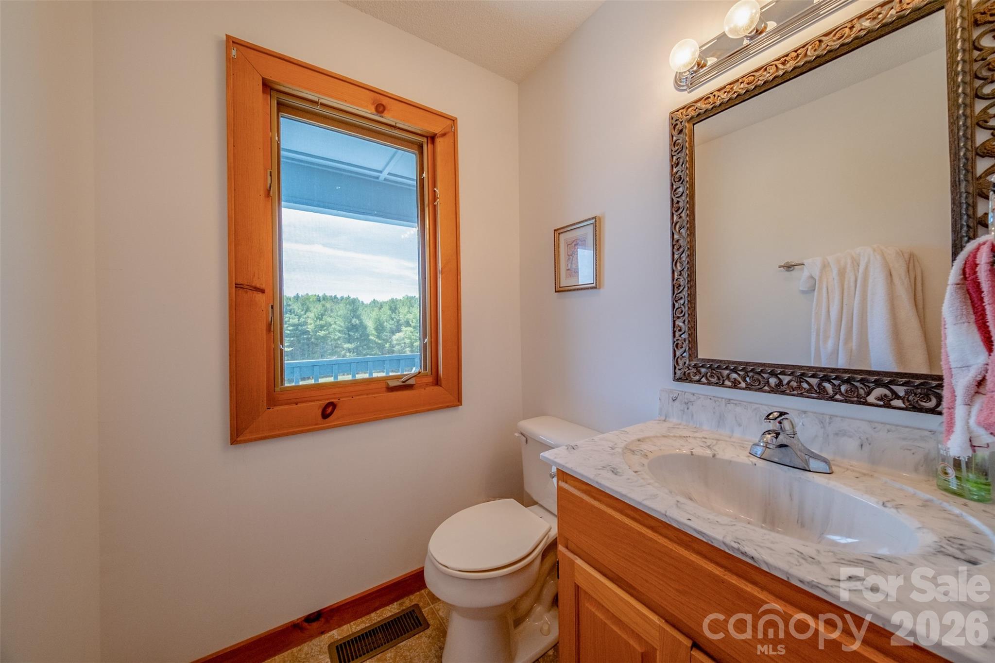 216 Deer Track Lane Property Photo 24
