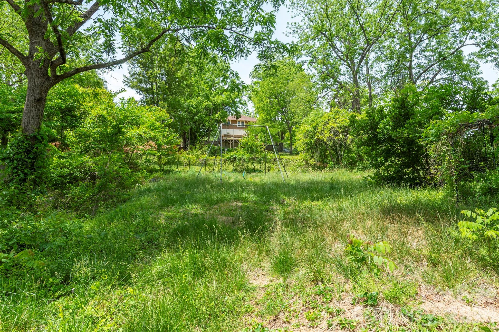 15 Greeley Street Property Photo 4