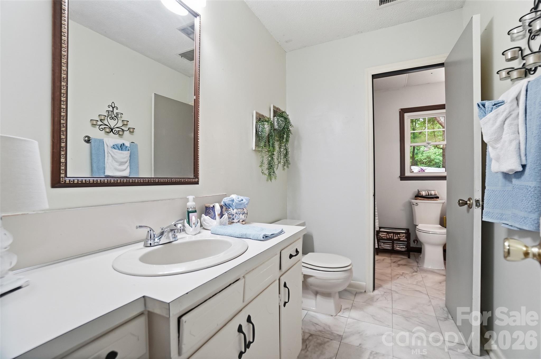 1621 Love Road Property Photo 34