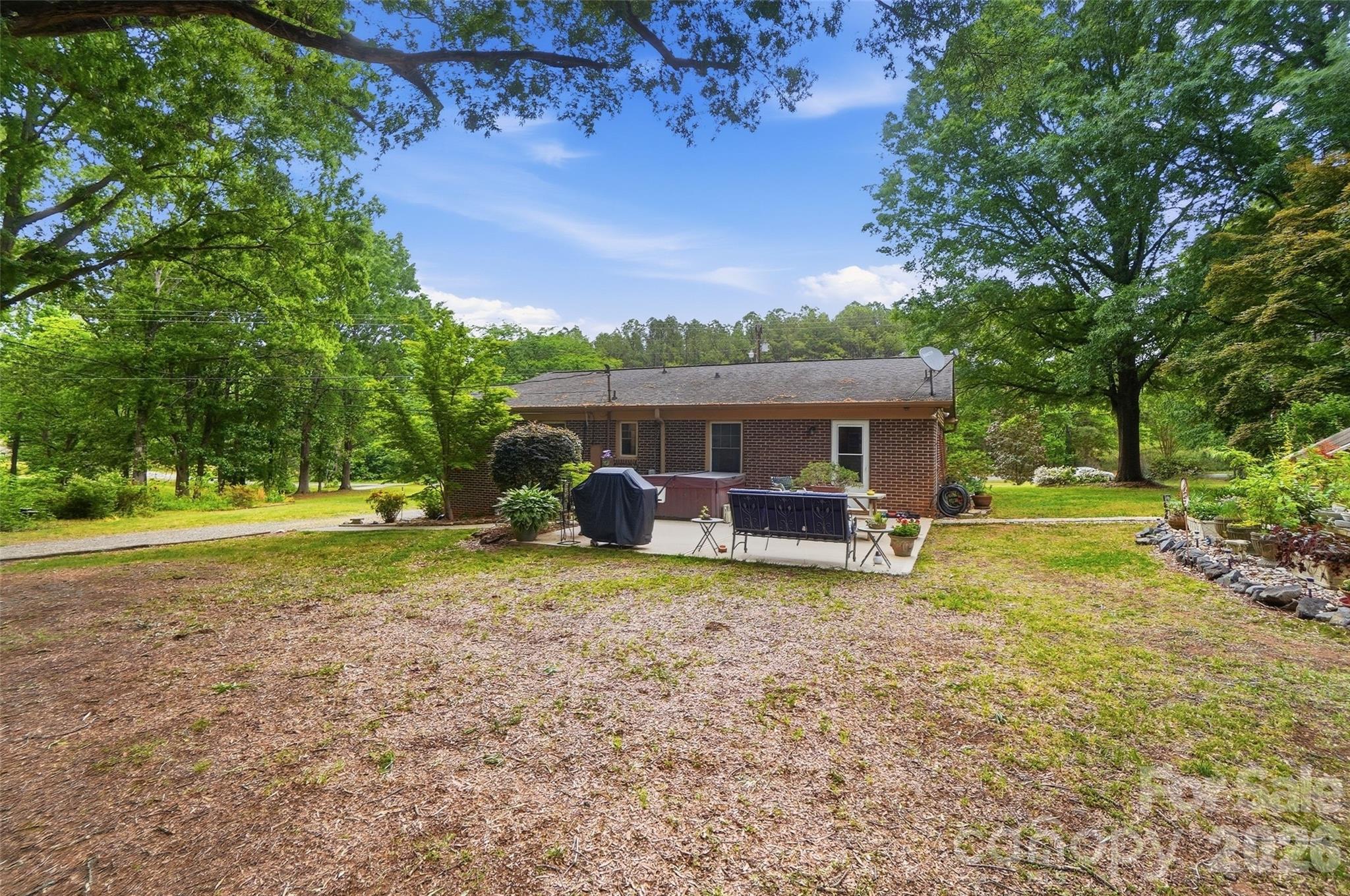 1621 Love Road Property Photo 37