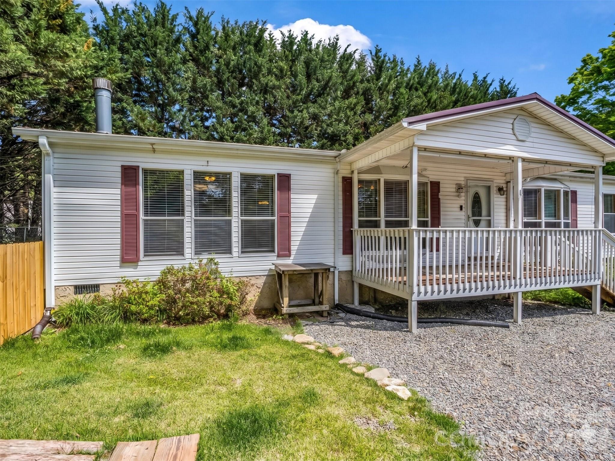 213 Old State Ten Road Property Photo 2