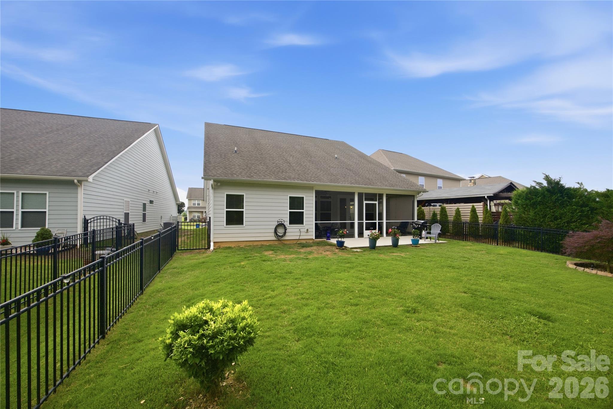 117 Canada Drive Property Photo 27