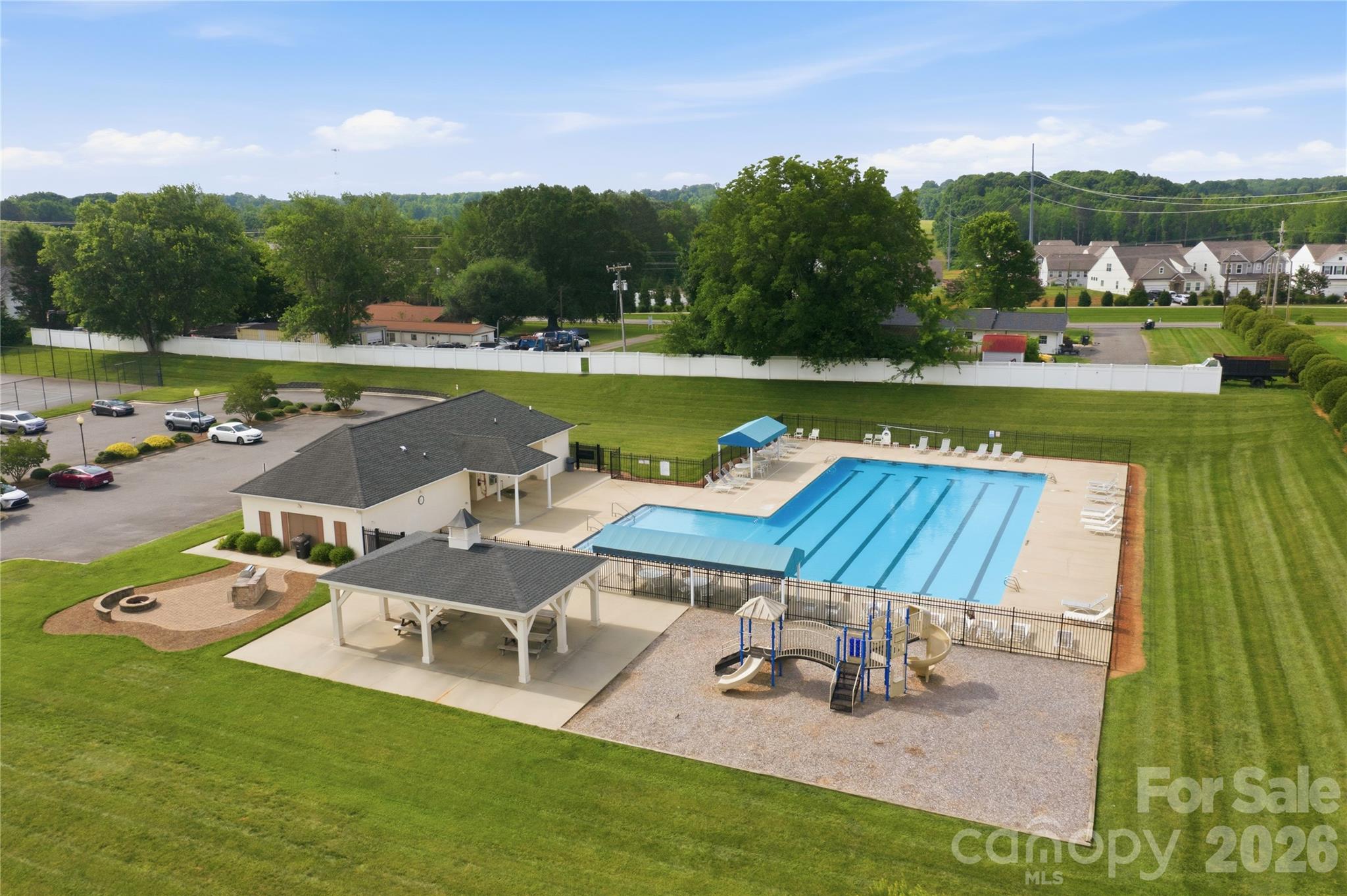 117 Canada Drive Property Photo 33