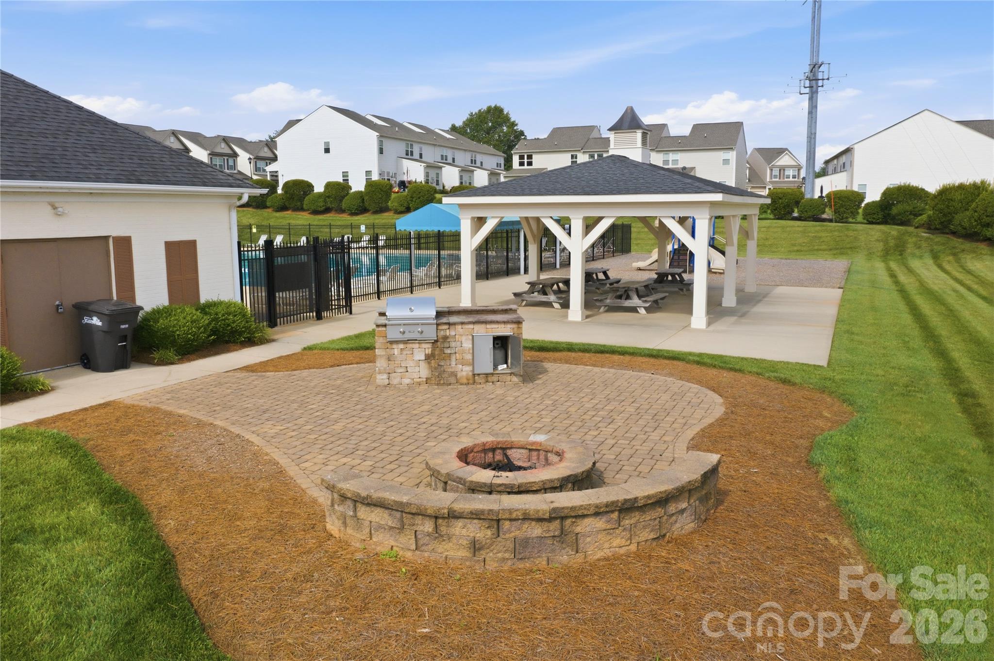 117 Canada Drive Property Photo 35