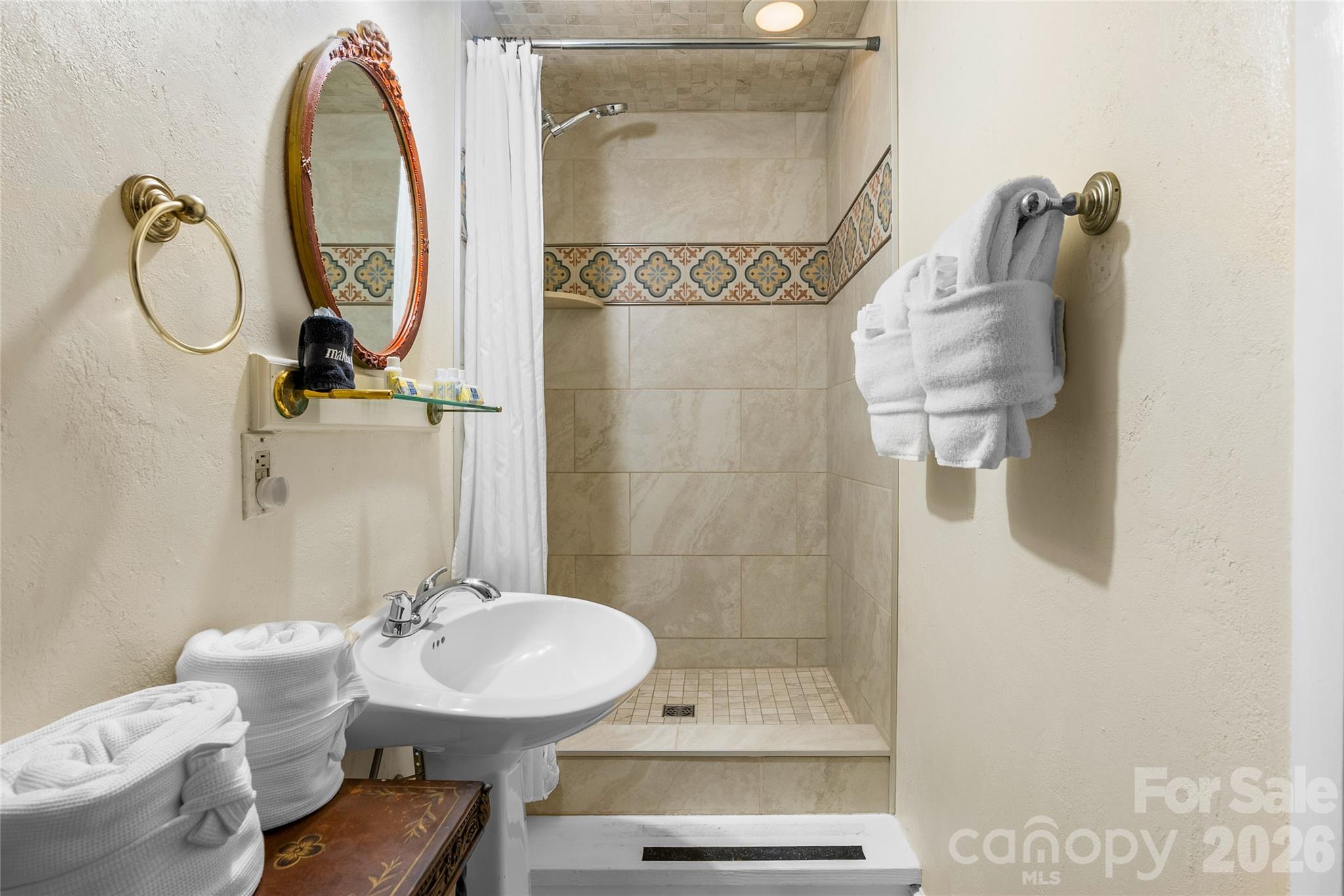 86 Edgemont Road Property Photo 36