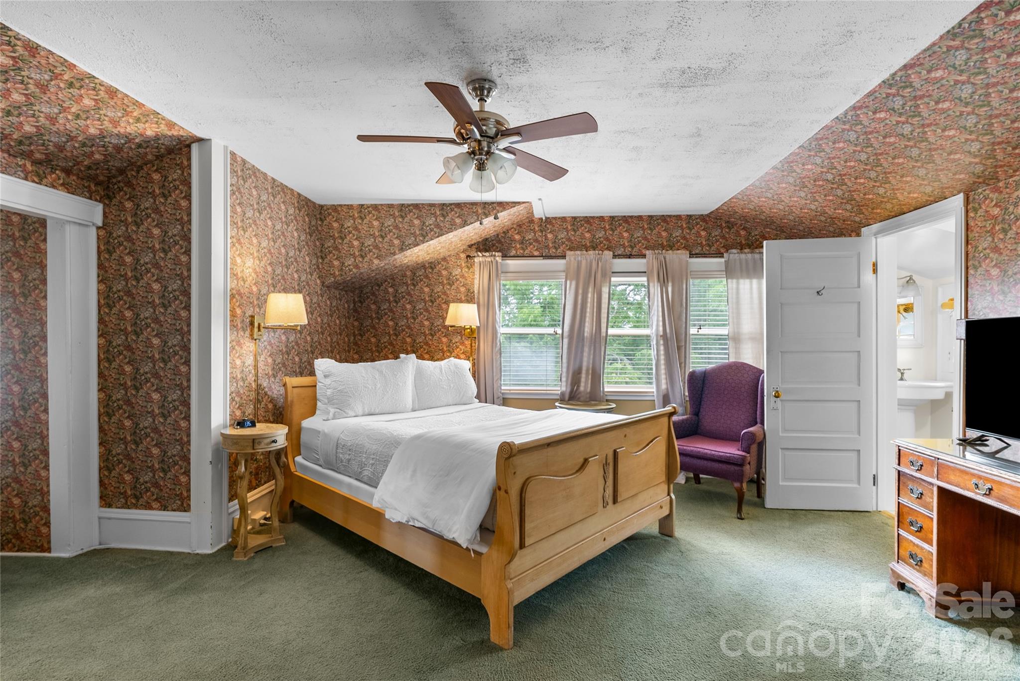 86 Edgemont Road Property Photo 39