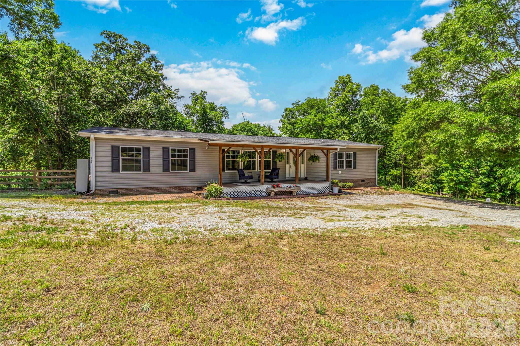 174 Little Pine Drive Property Photo 1