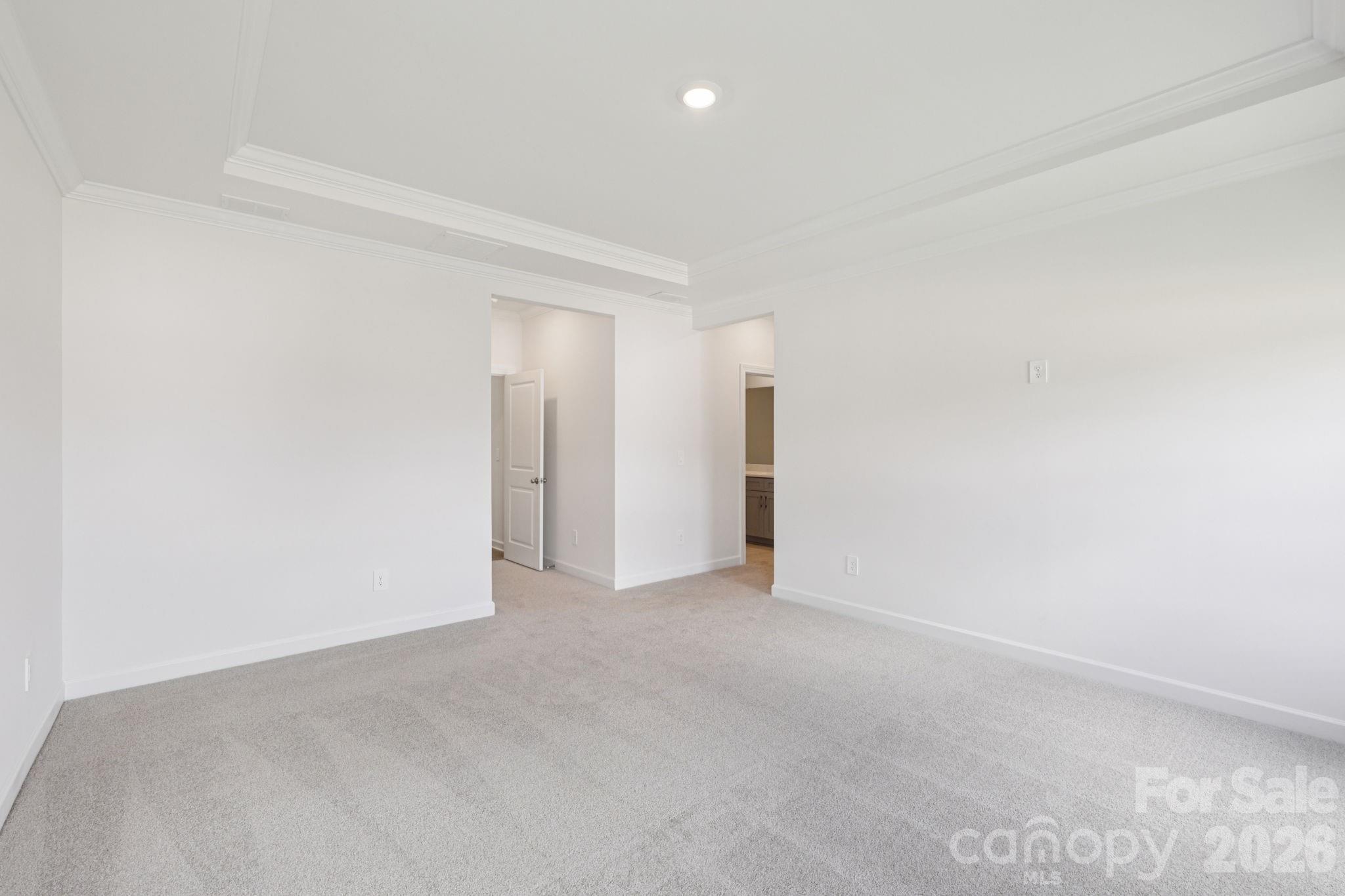 650 Darya Drive Property Photo 5