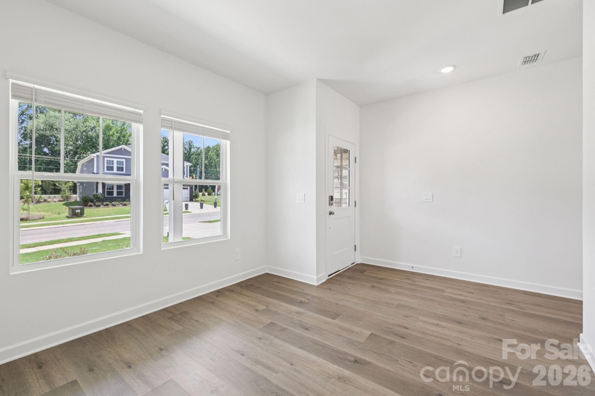 650 Darya Drive Property Photo 12