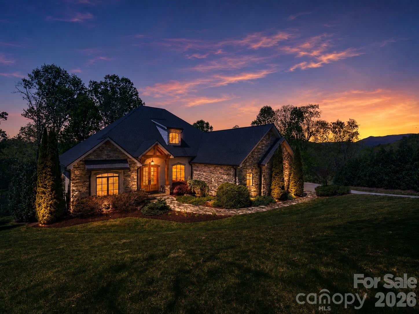 28 Falling Star Court Property Photo 1