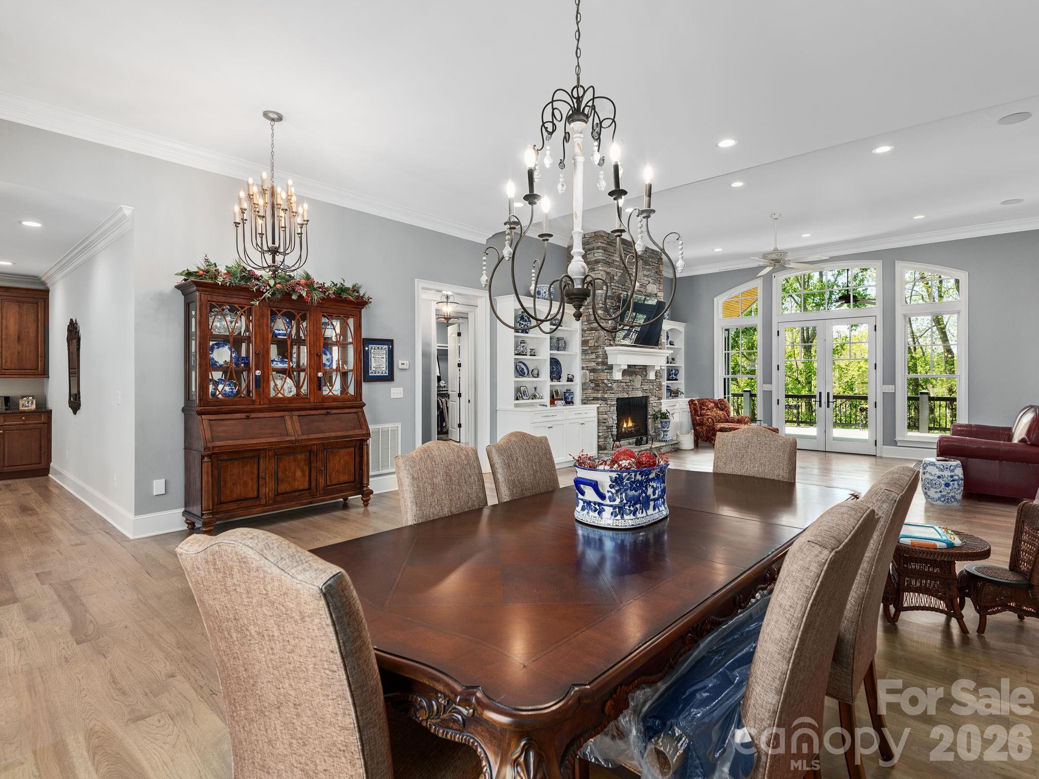 28 Falling Star Court Property Photo 9