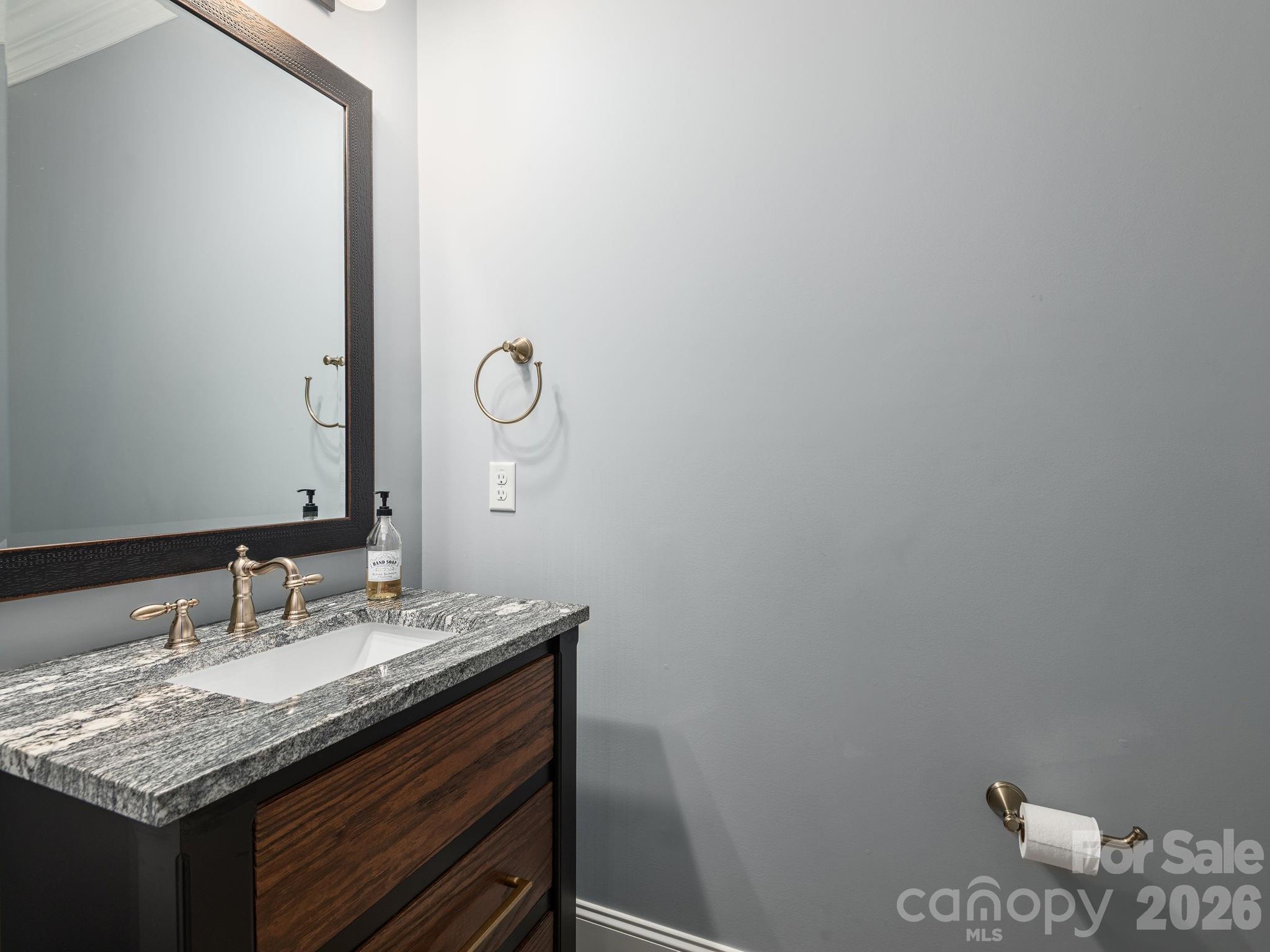 28 Falling Star Court Property Photo 15