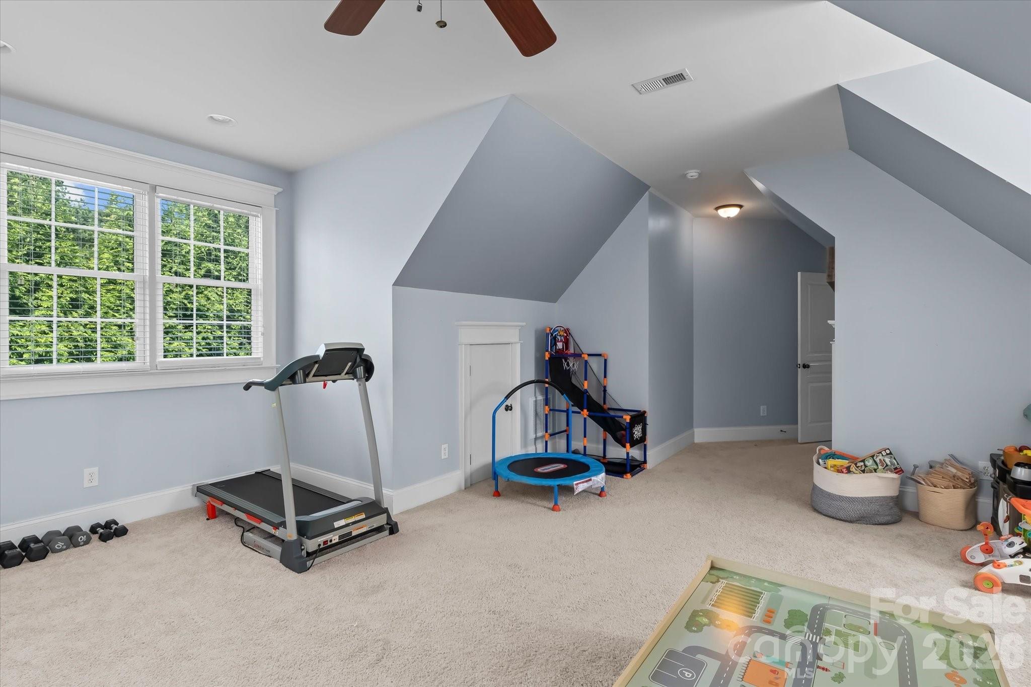 310 Sundown Road Property Photo 32