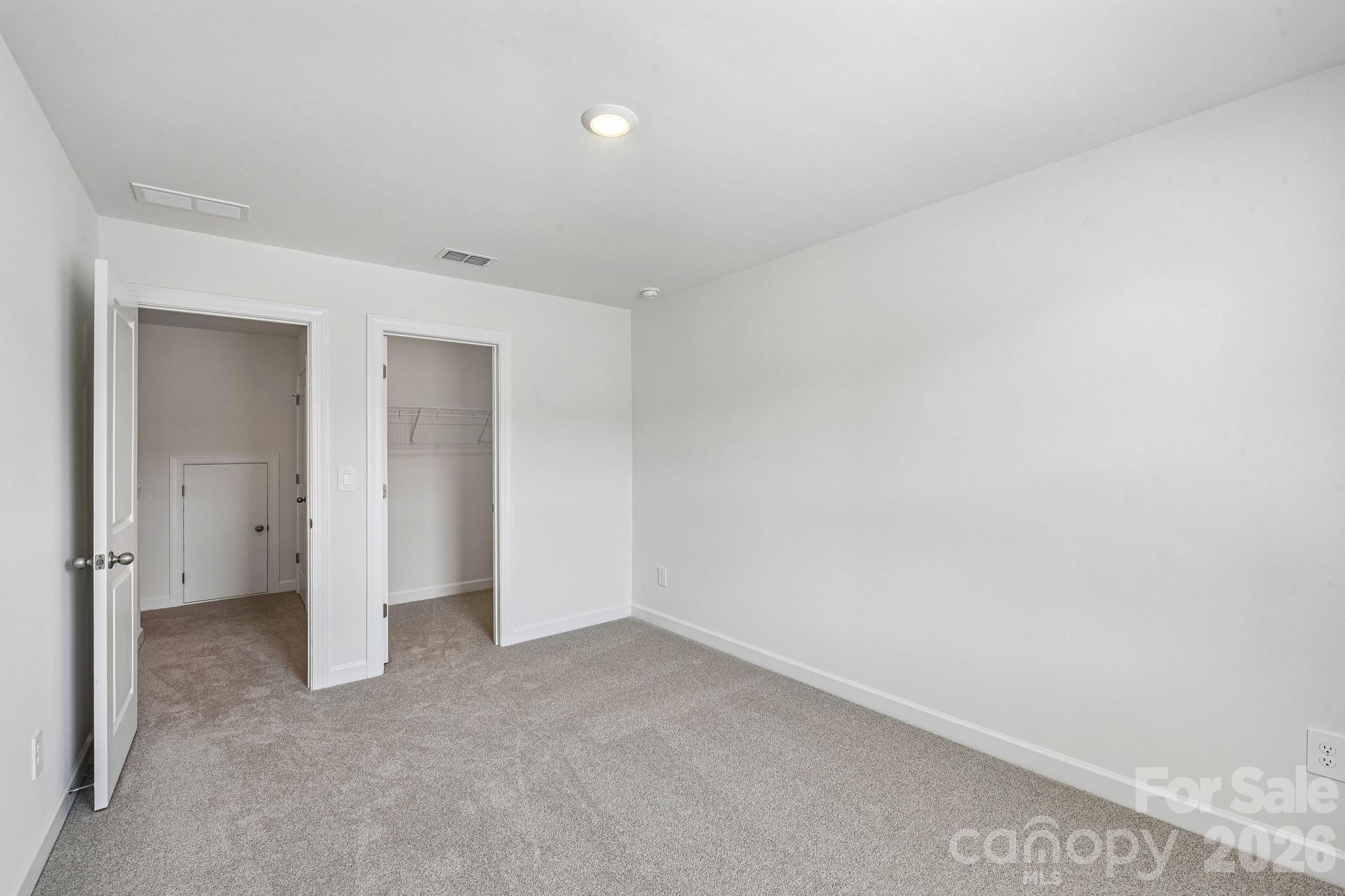 2088 Sunflower Circle Property Photo 15
