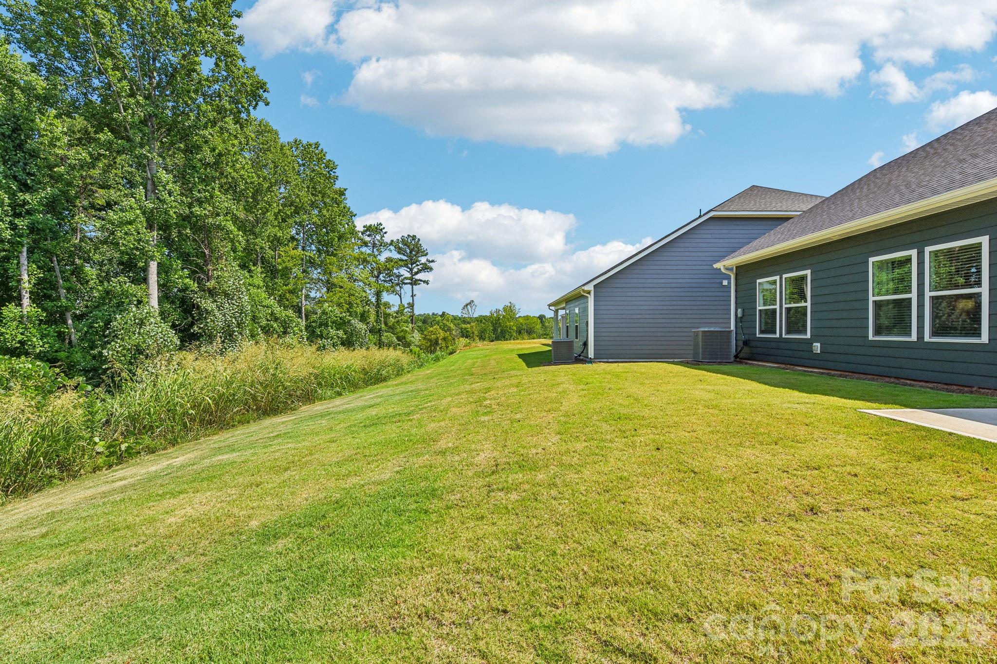 2088 Sunflower Circle Property Photo 26
