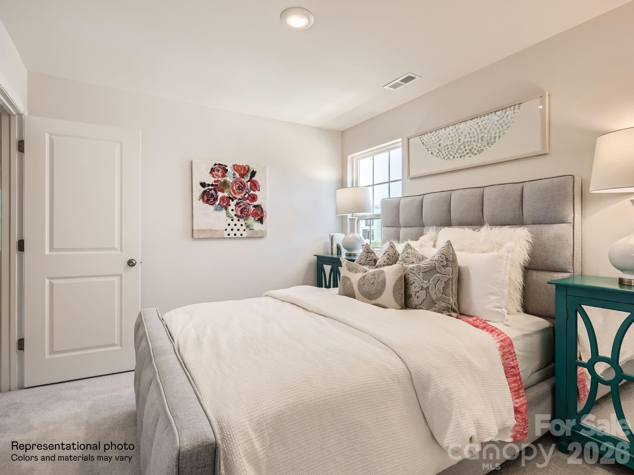 483 Sand Dunes Drive Property Photo 17