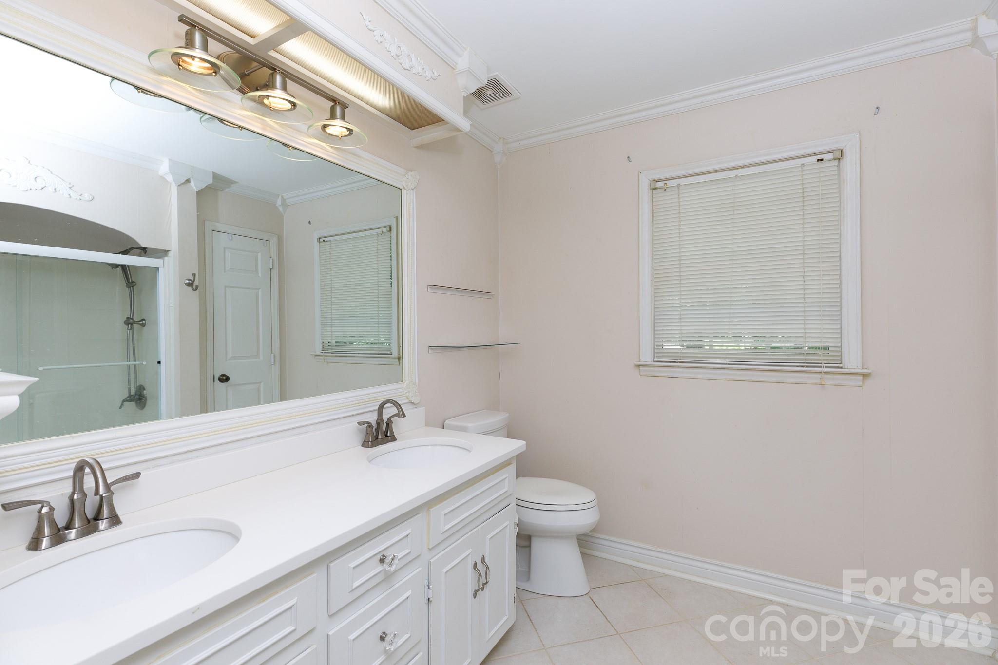 4503 Deer Run Property Photo 37