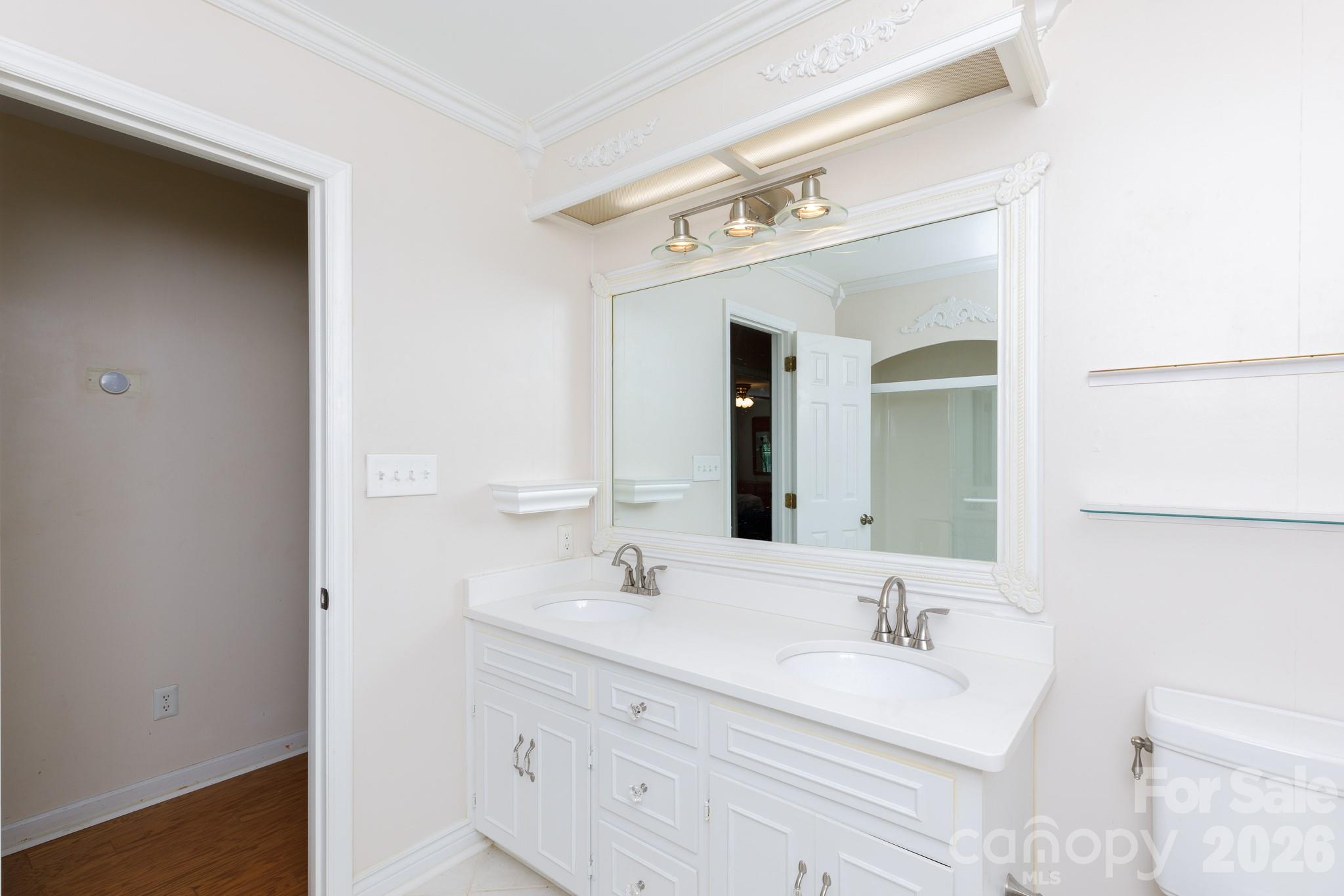 4503 Deer Run Property Photo 38