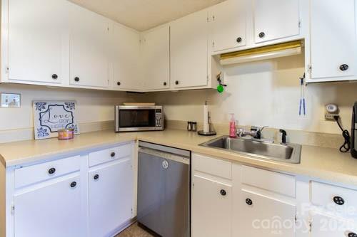 1050 21st Avenue Avenue 90 Property Photo 15
