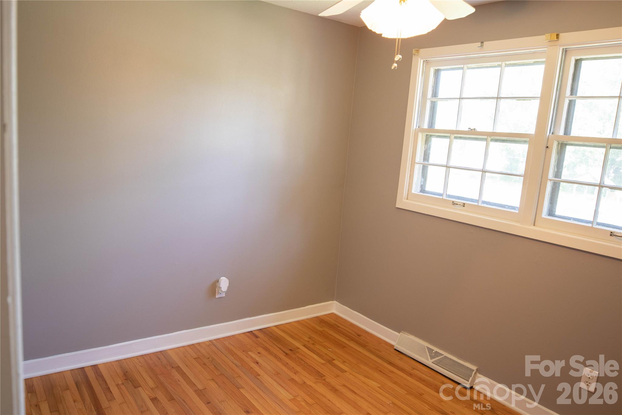 100 Woodward Avenue Property Photo 9