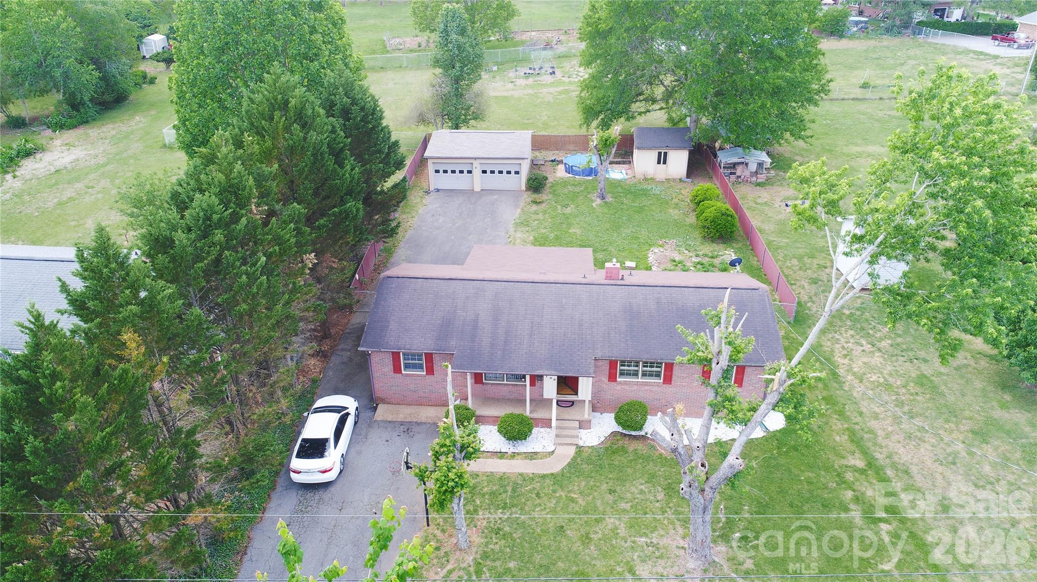 100 Woodward Avenue Property Photo 25
