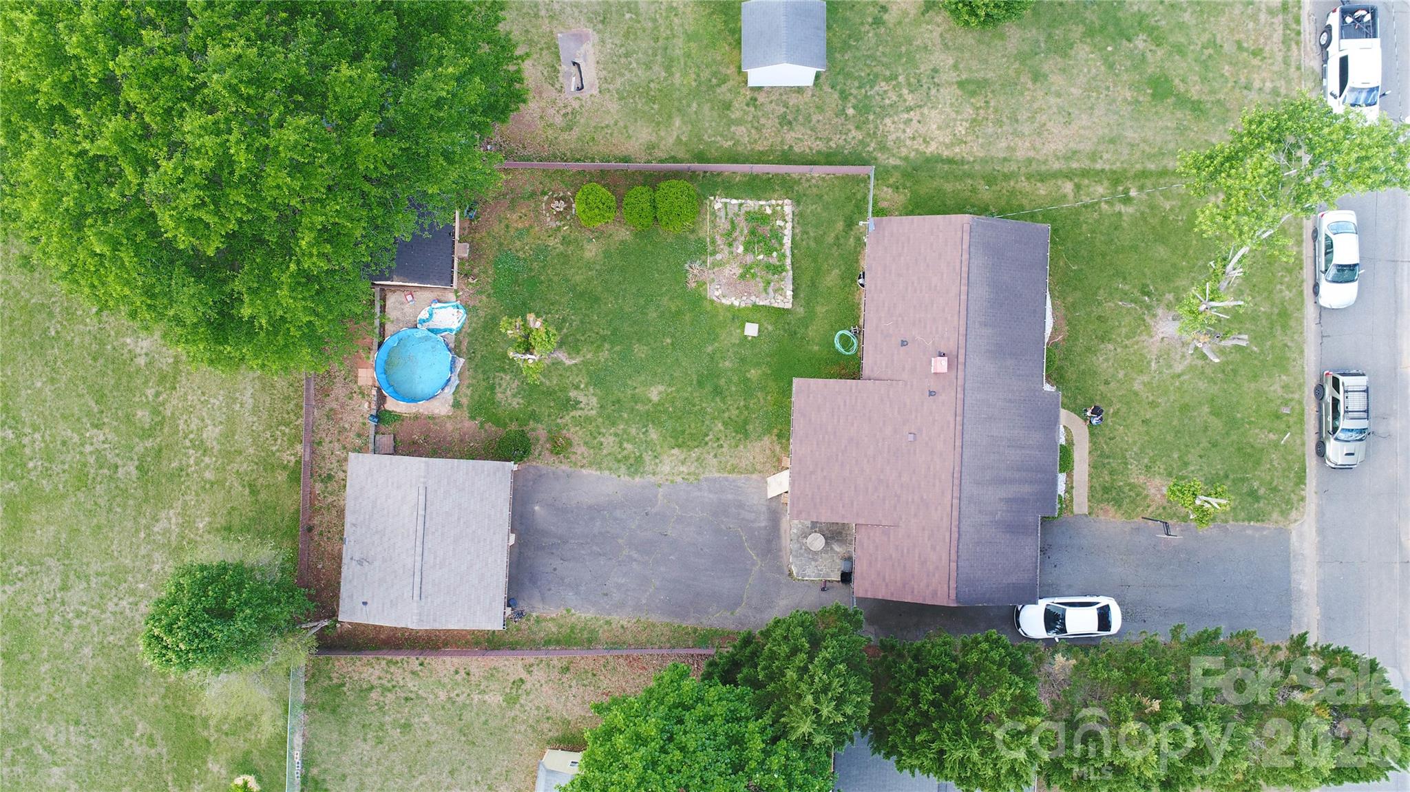 100 Woodward Avenue Property Photo 27