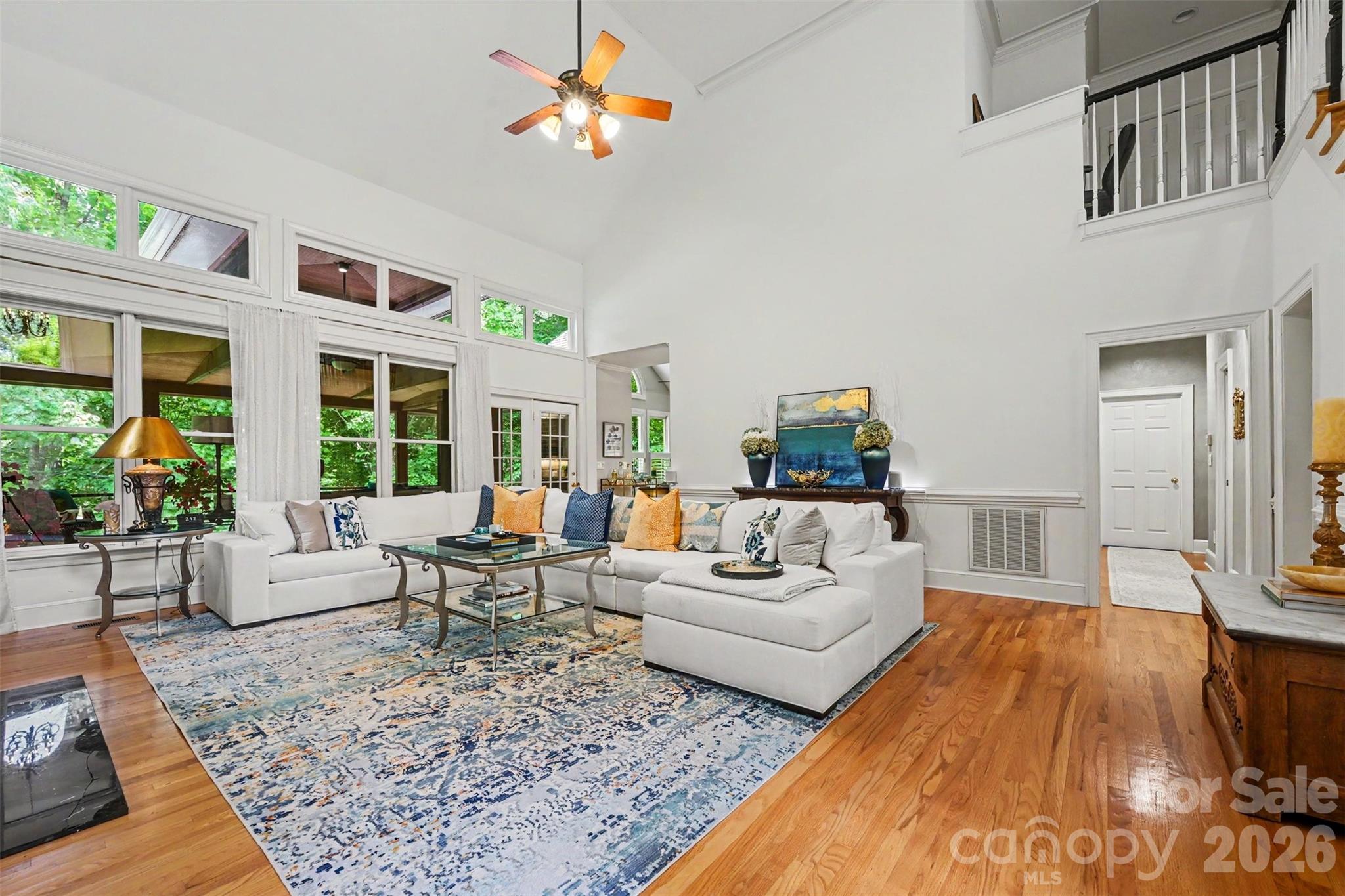 10808 Lederer Avenue Property Photo 9