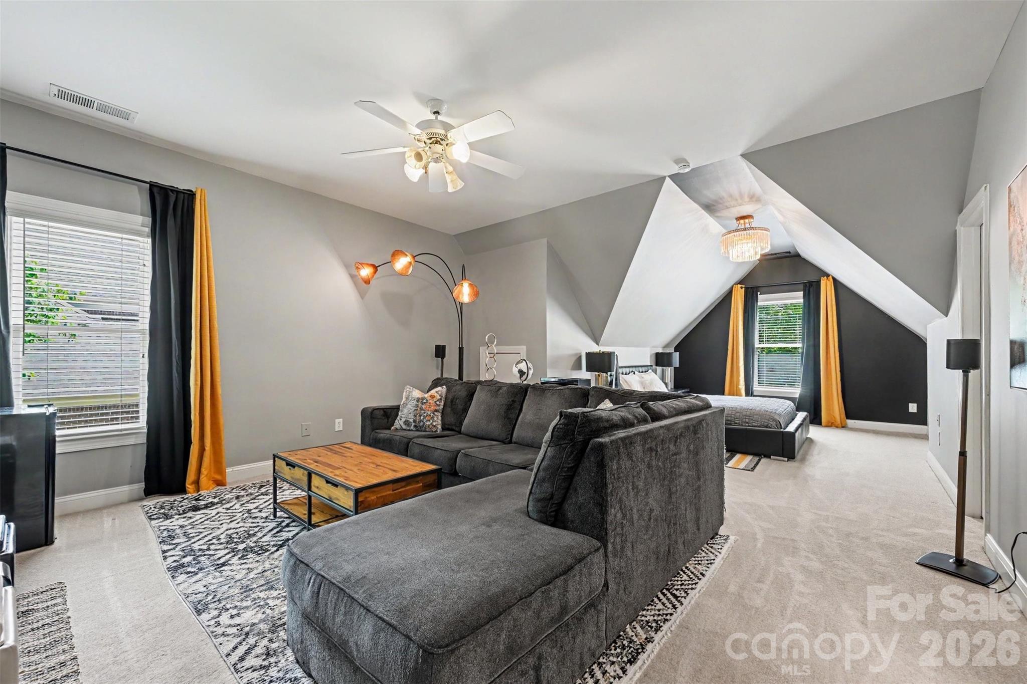 10808 Lederer Avenue Property Photo 15