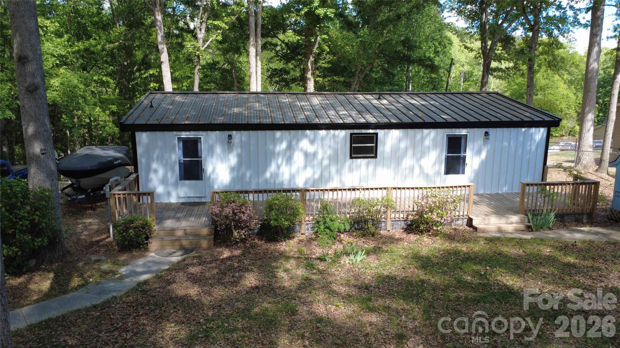 1269 Eastcreek Road Property Photo 3