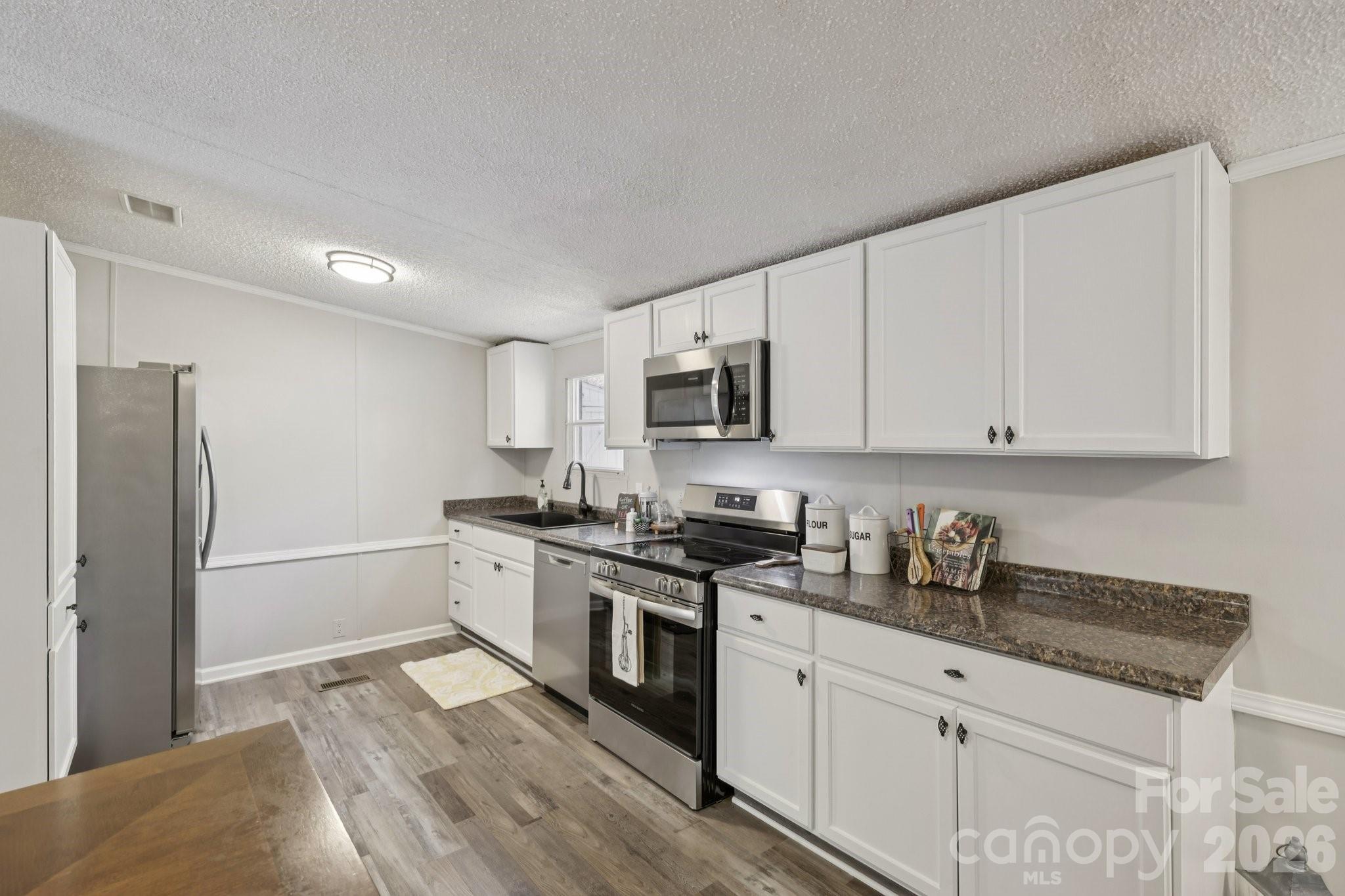 1269 Eastcreek Road Property Photo 13