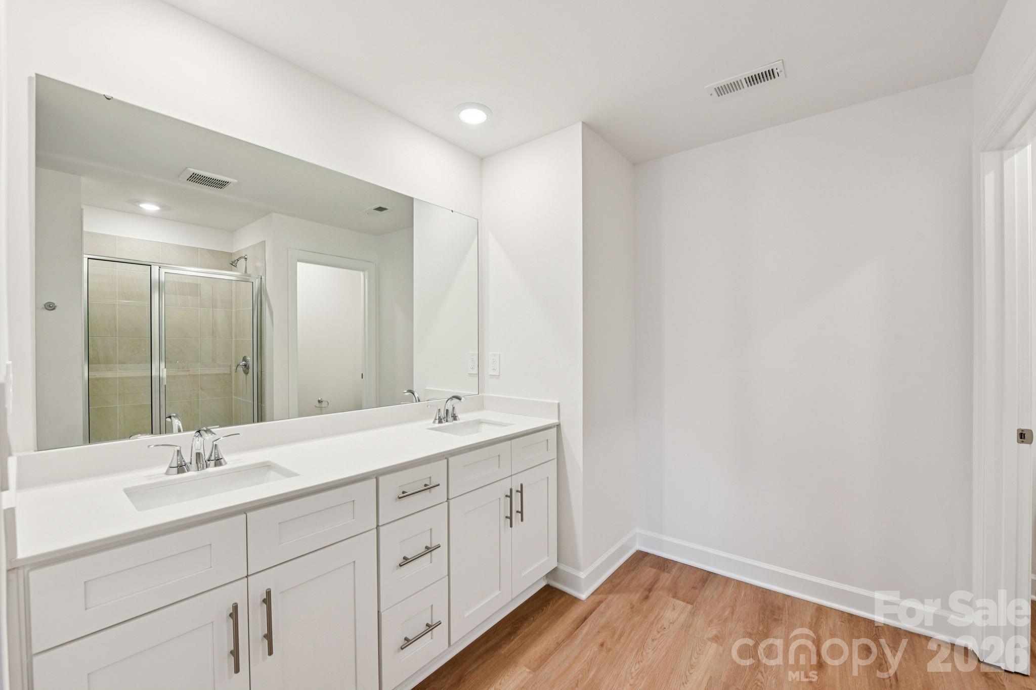 7268 Yardley Street Property Photo 13