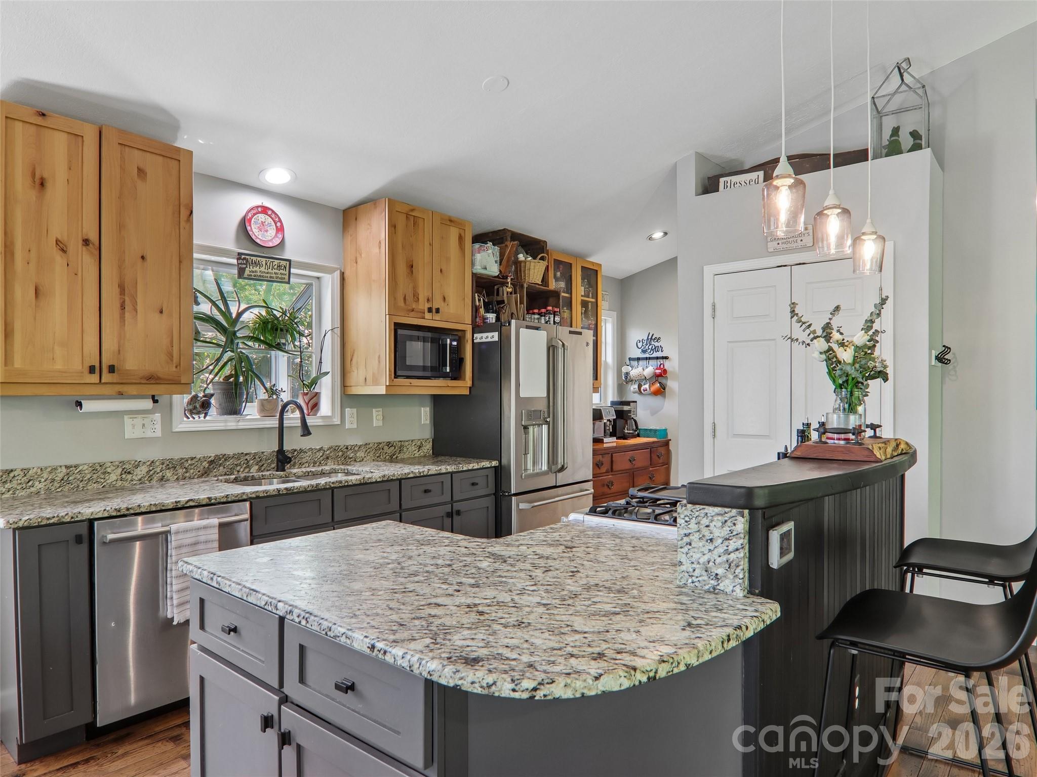 554 Pisgah Forest Drive Property Photo 11