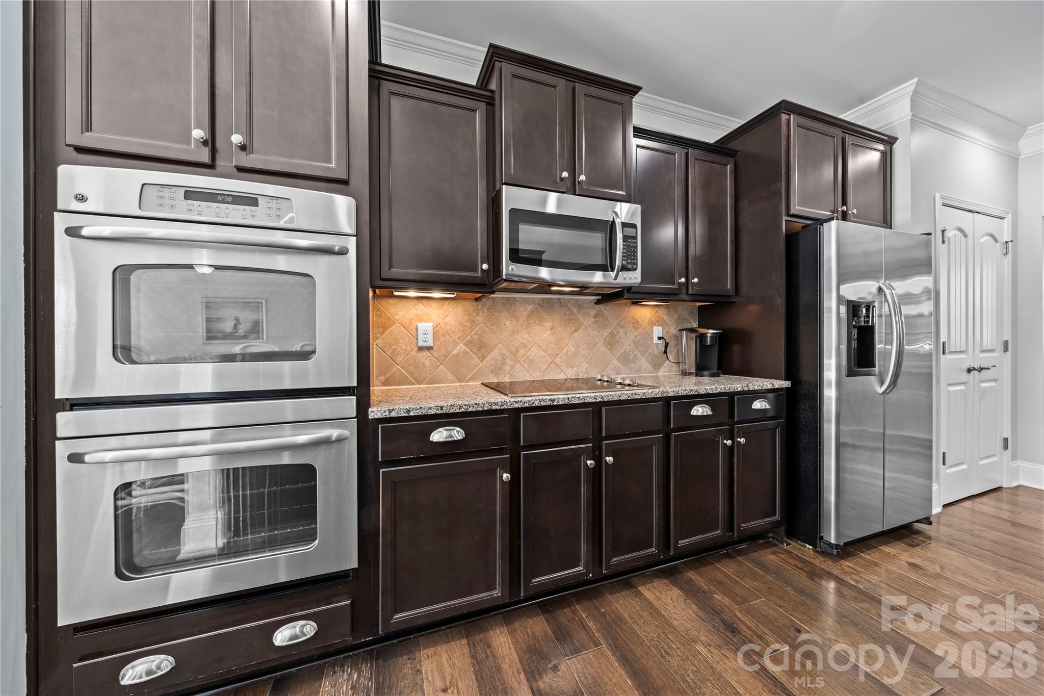 3249 Elyse Manor Court Property Photo 8