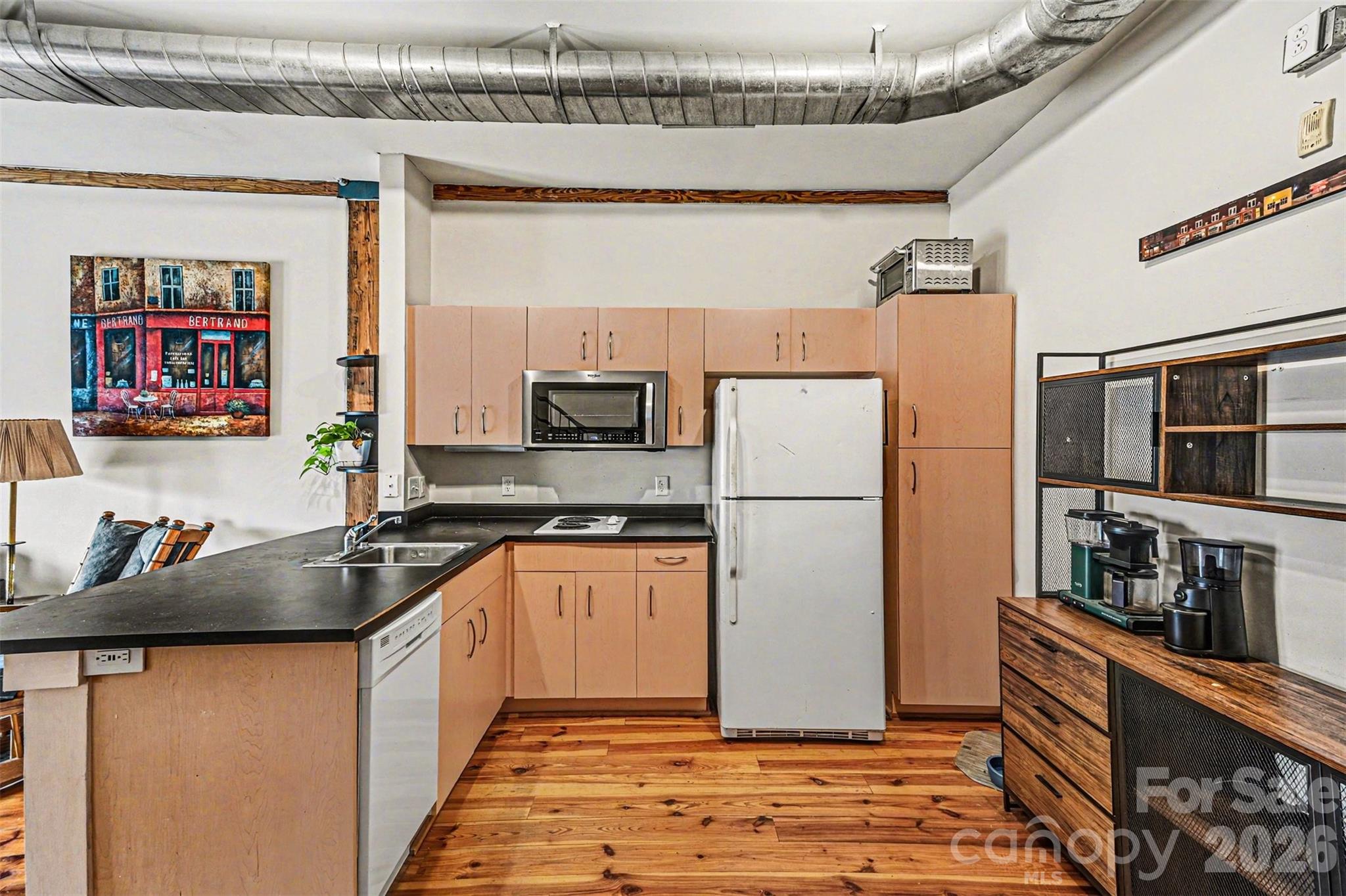3205 N Davidson Street 202 Property Photo 10