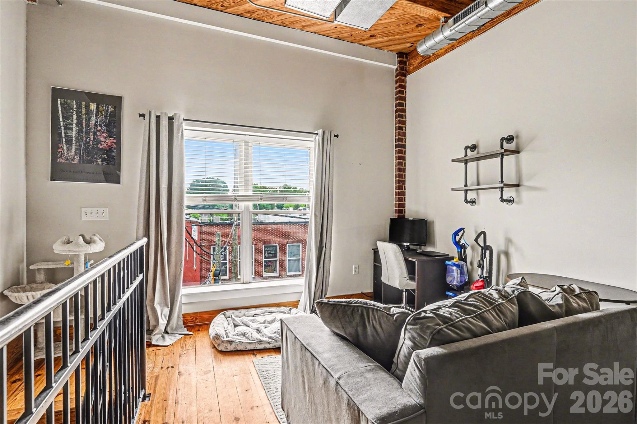 3205 N Davidson Street 202 Property Photo 13