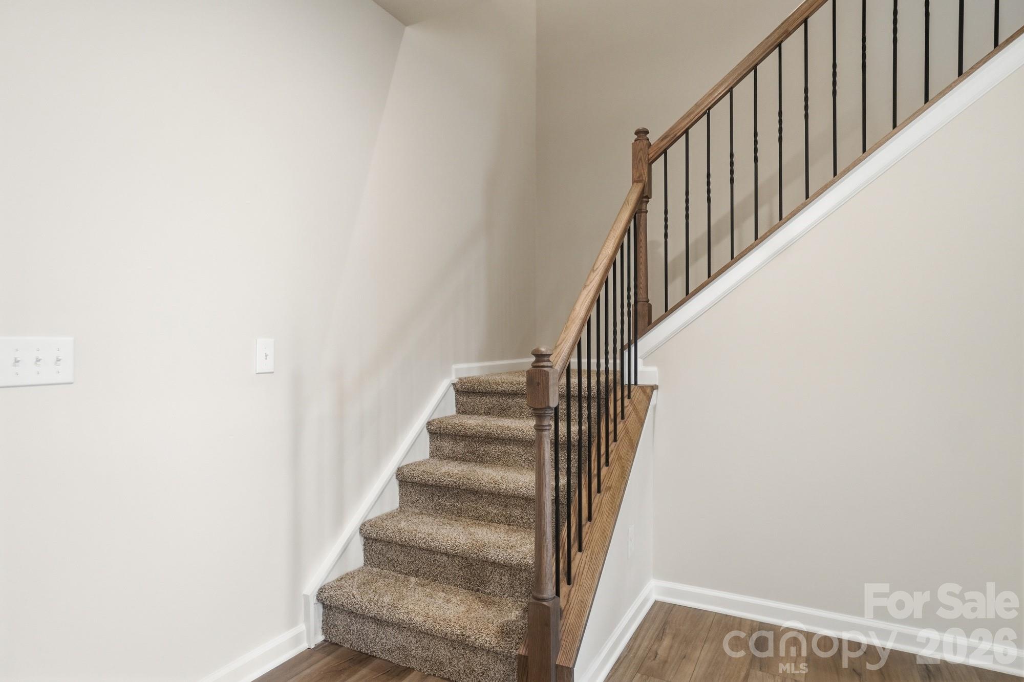 7013 Cerris Drive Property Photo 20