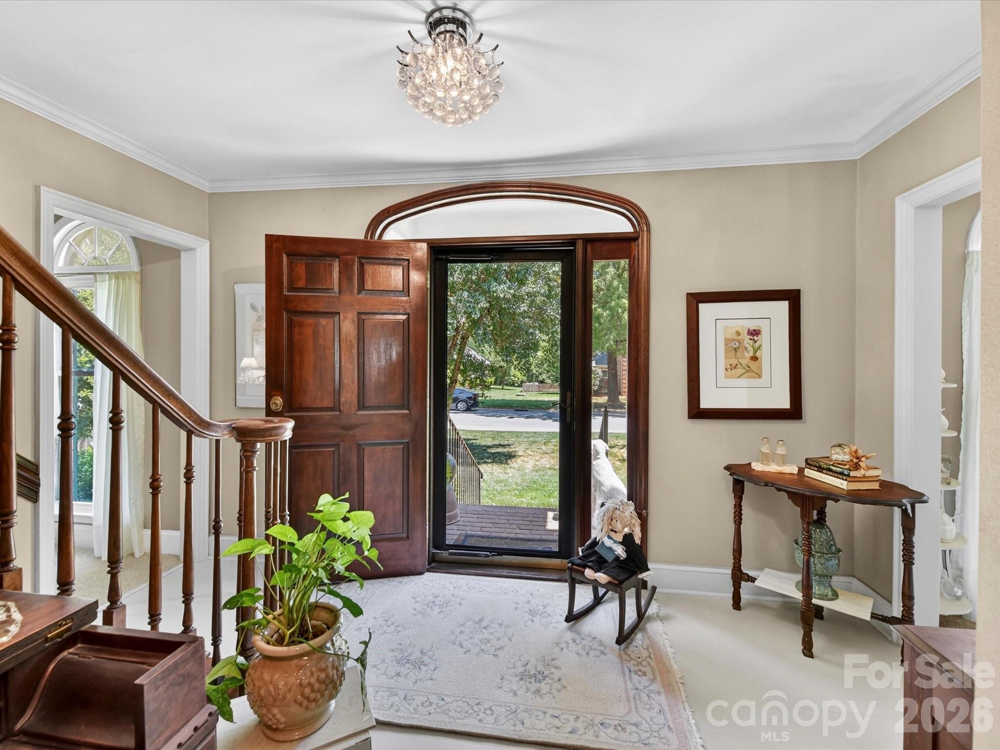 1531 Hansom Lane Property Photo 6