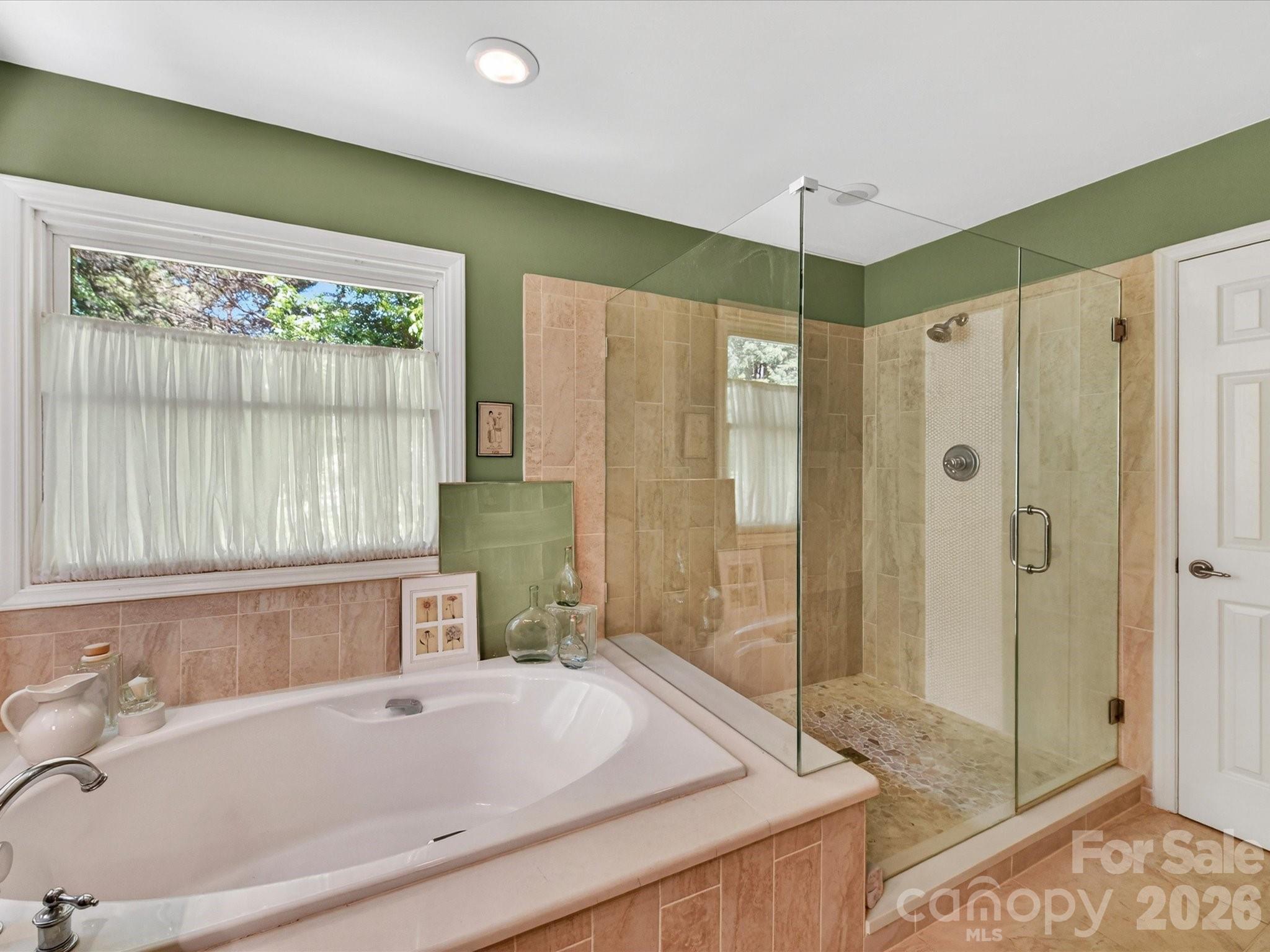 1531 Hansom Lane Property Photo 18