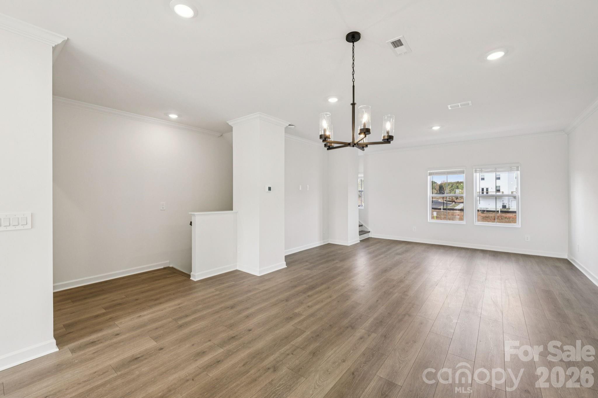 347 Golden Maple Court Property Photo 6
