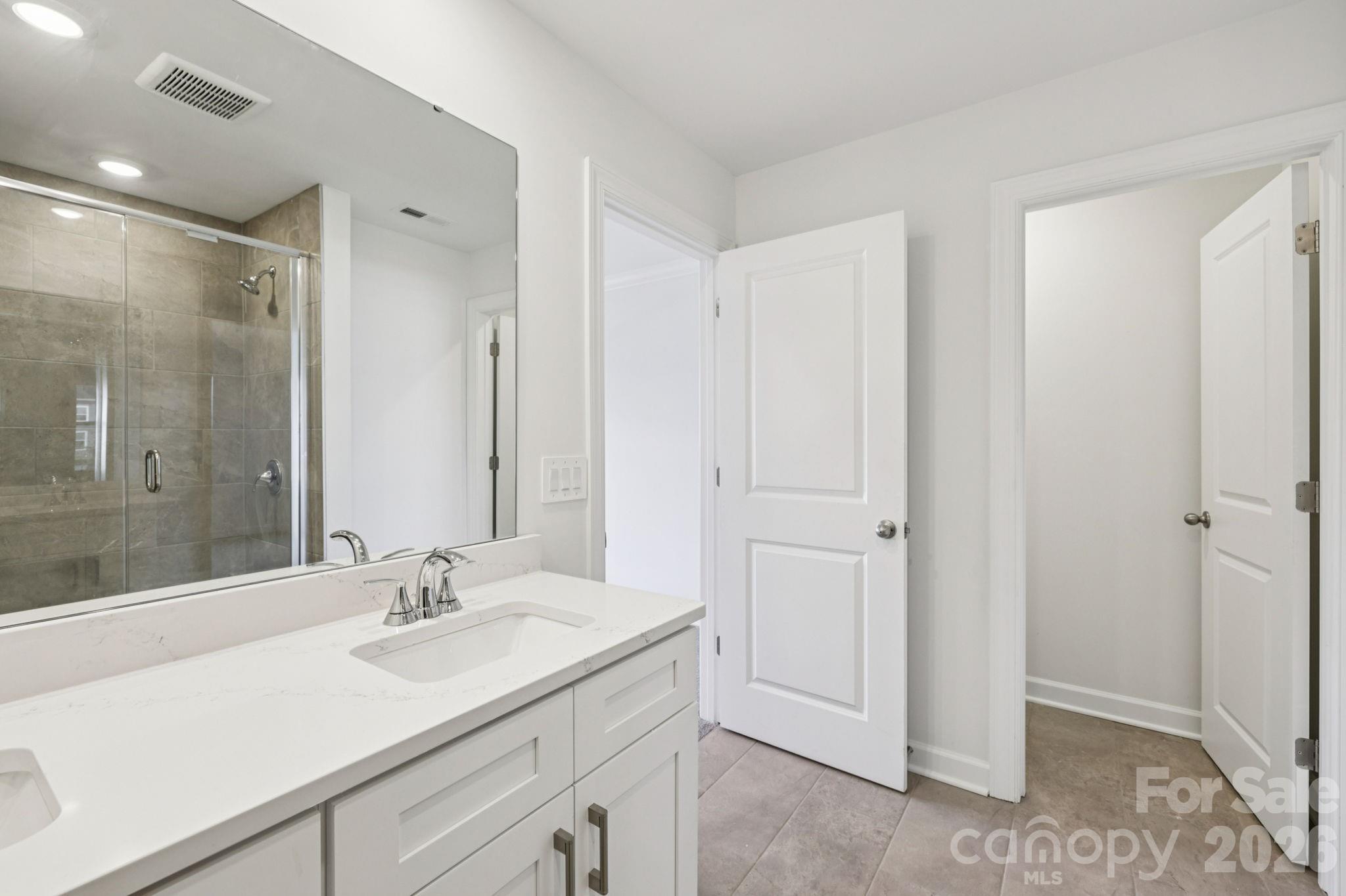 347 Golden Maple Court Property Photo 13