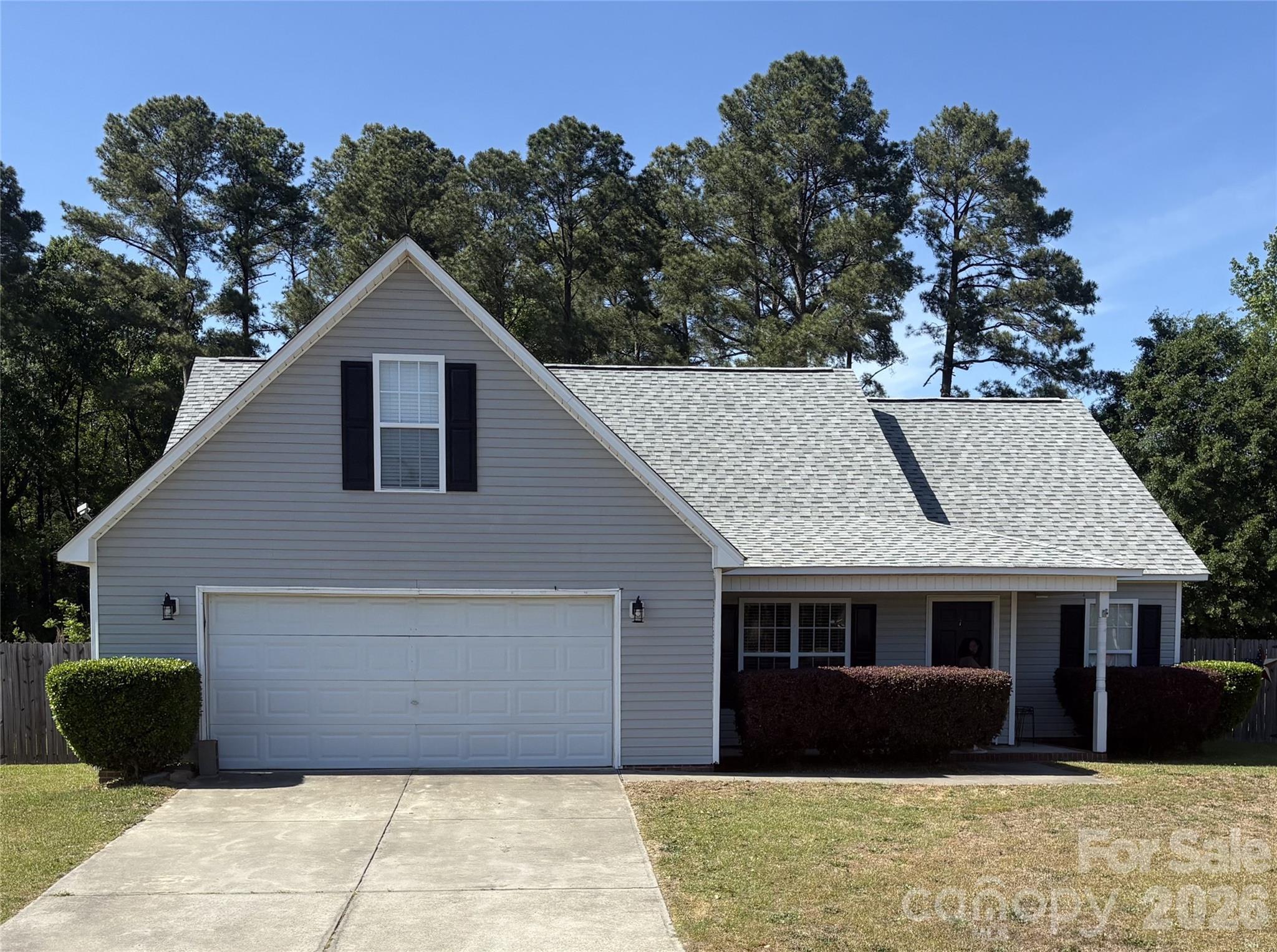 195 Moorea Drive Property Photo 1