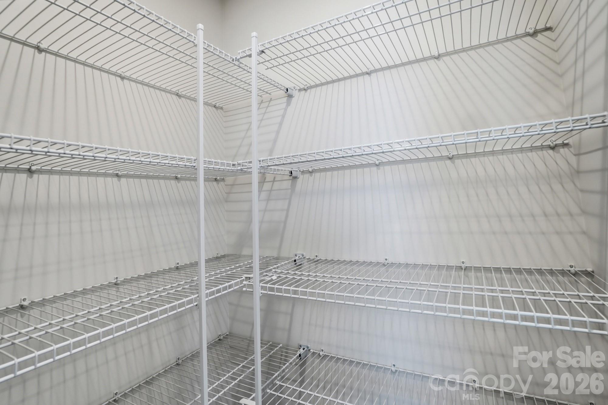 7025 Cerris Drive Property Photo 16