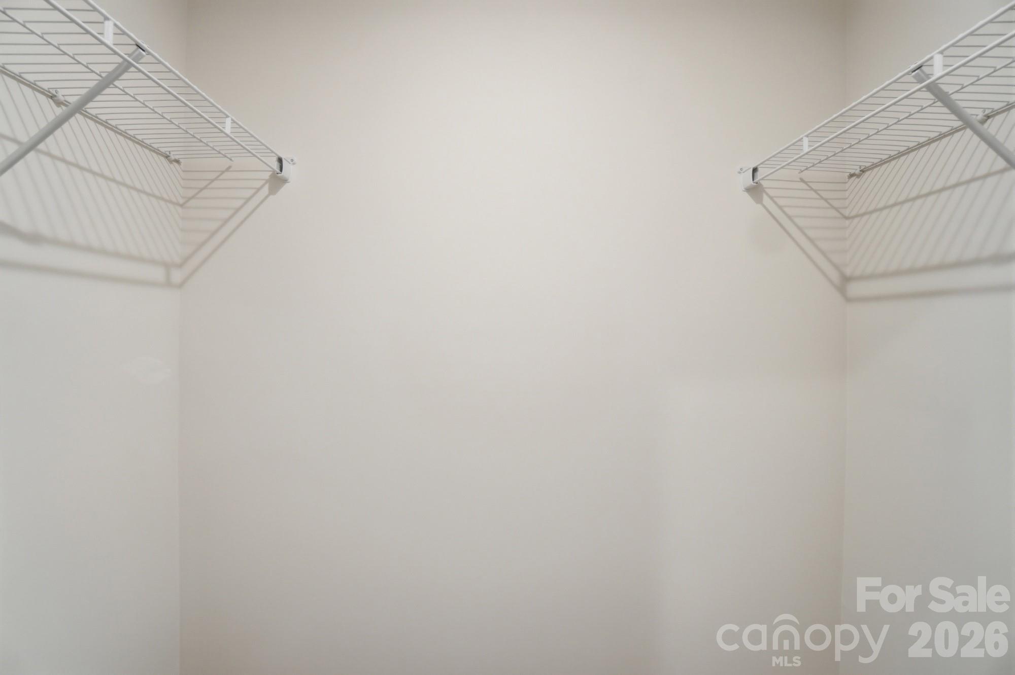 7025 Cerris Drive Property Photo 28